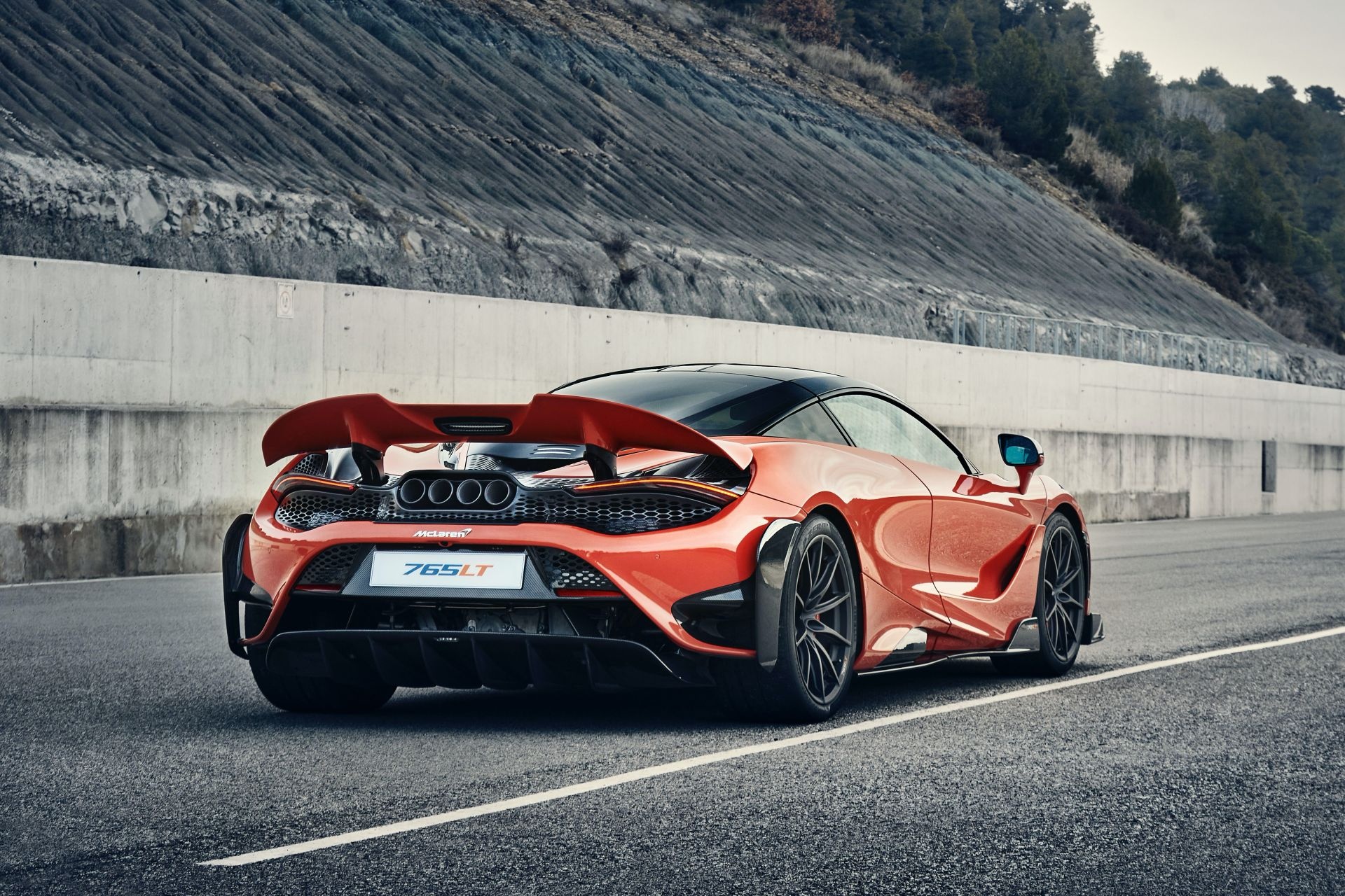 McLaren 765LT đã có giá ảnh 4 McLaren 765LT da co gia anh 4