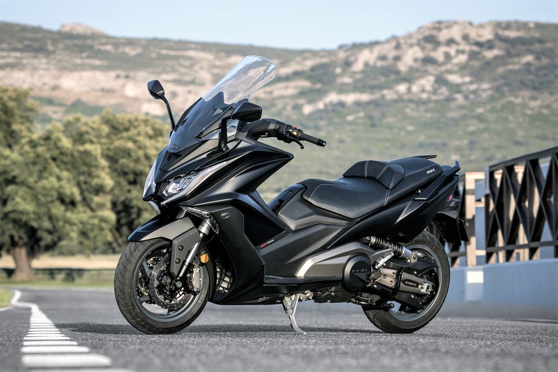 Nhung mau xe tay ga phan khoi lon dang chu y tai Viet Nam hinh anh