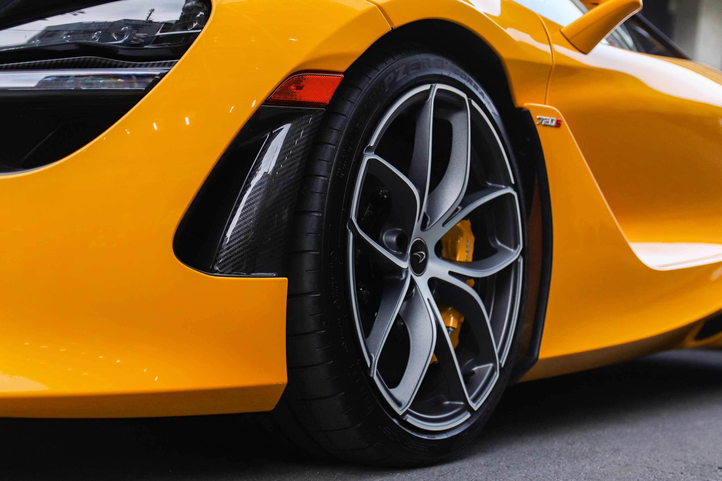 McLaren 720S Spider tai TP.HCM anh 4