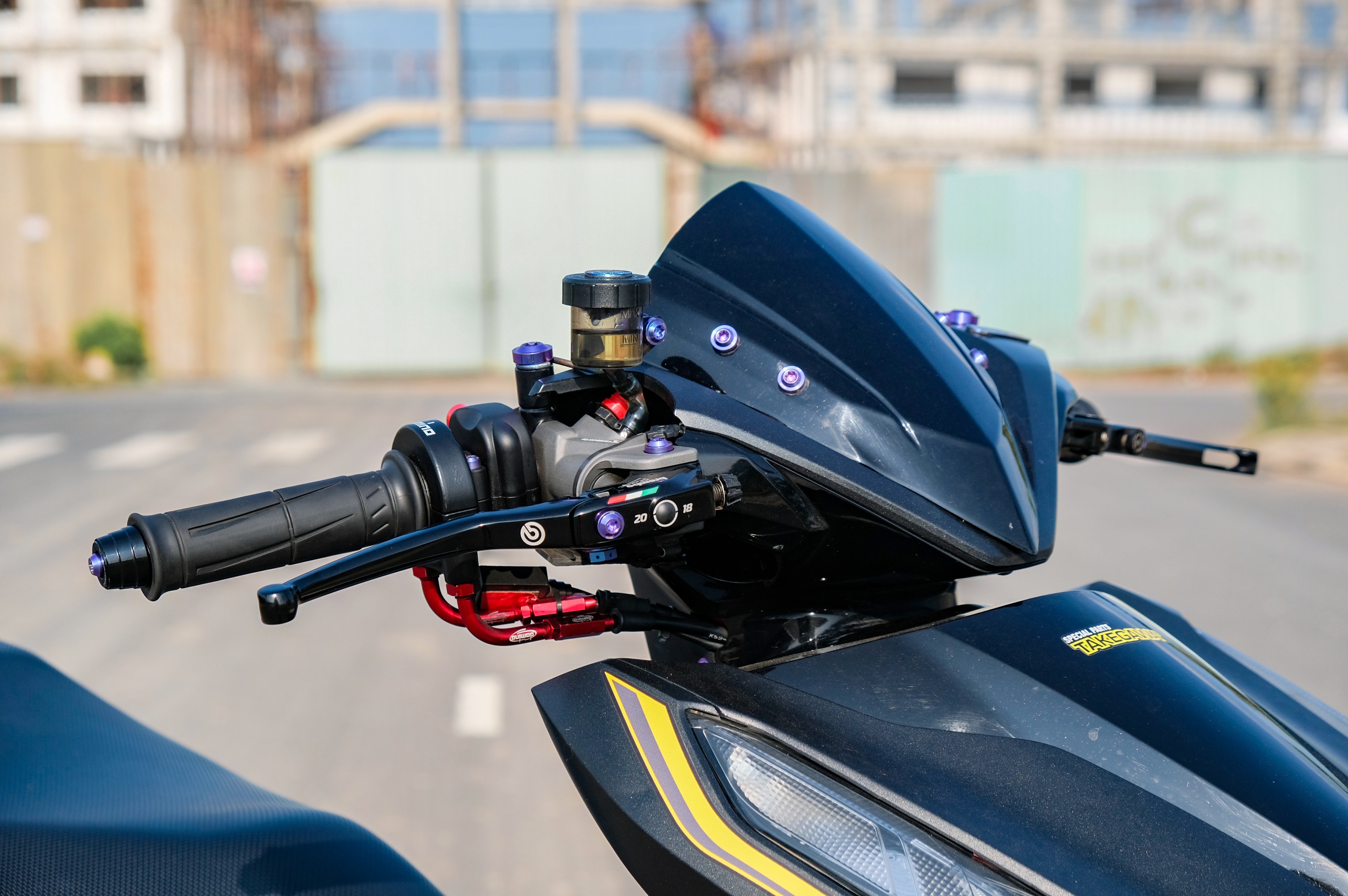 Honda Vario 150 do cua biker Vinh Long anh 4