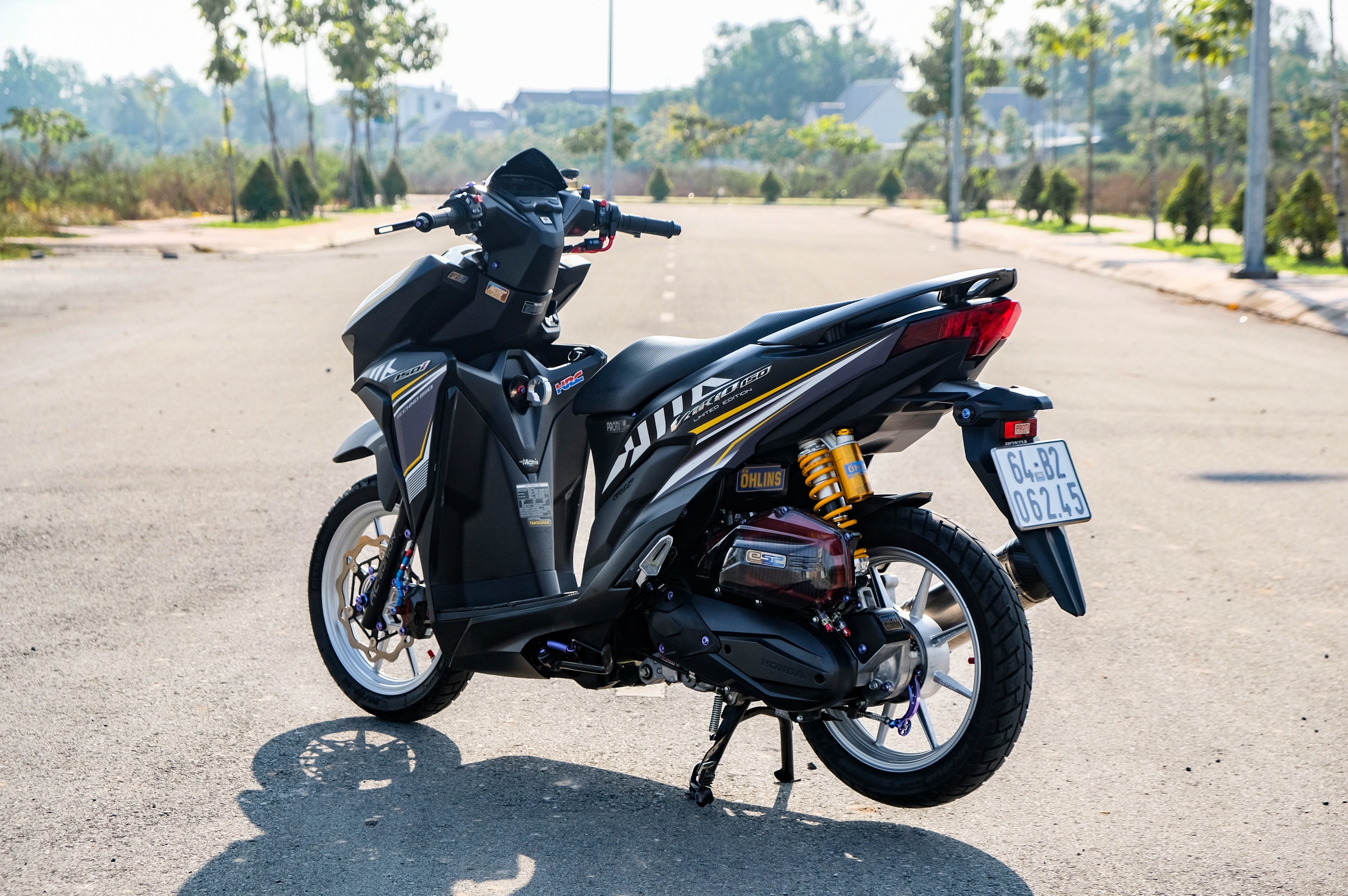 Honda Vario 150 do cua biker Vinh Long anh 2
