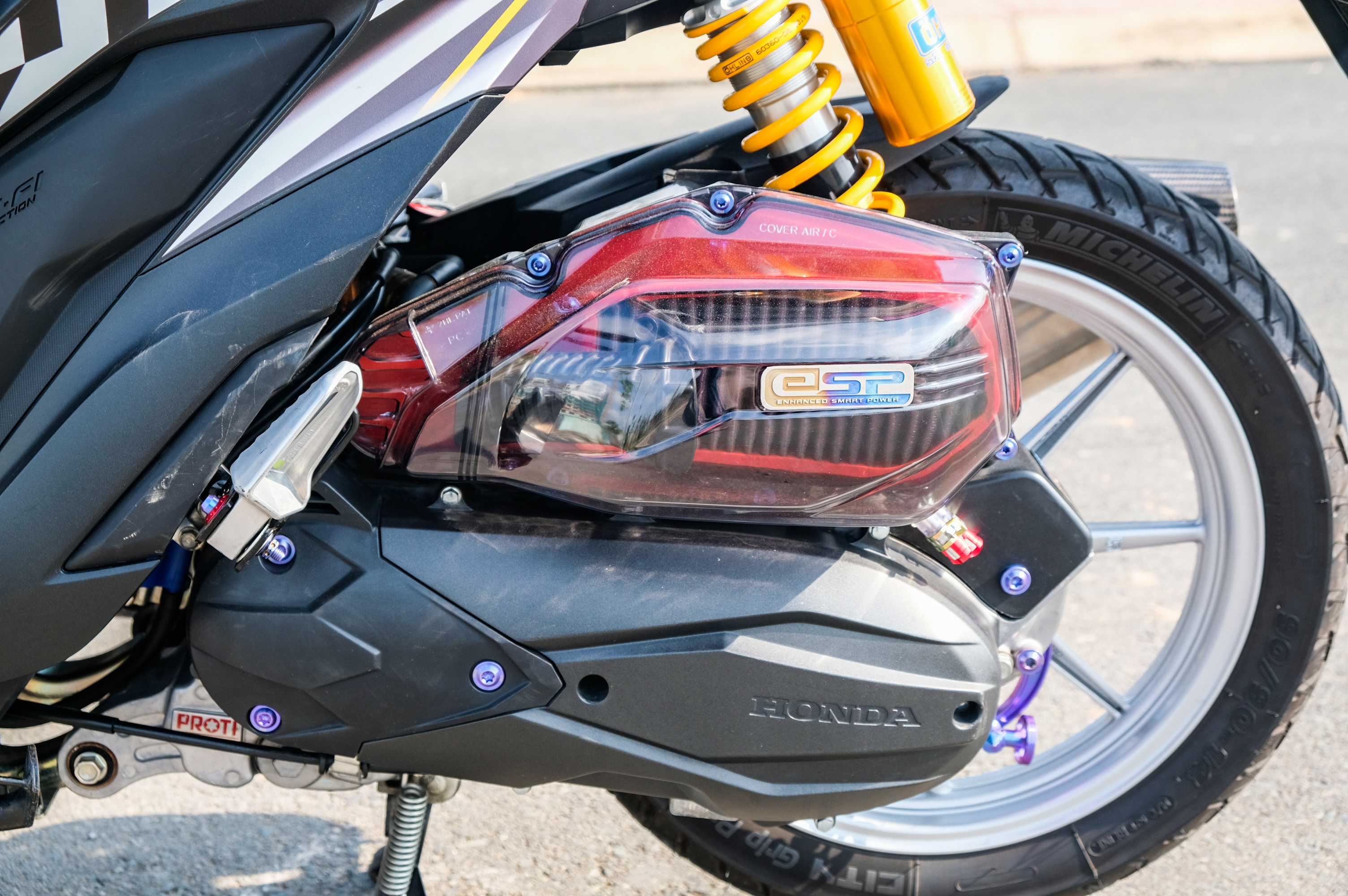 Honda Vario 150 do cua biker Vinh Long anh 9