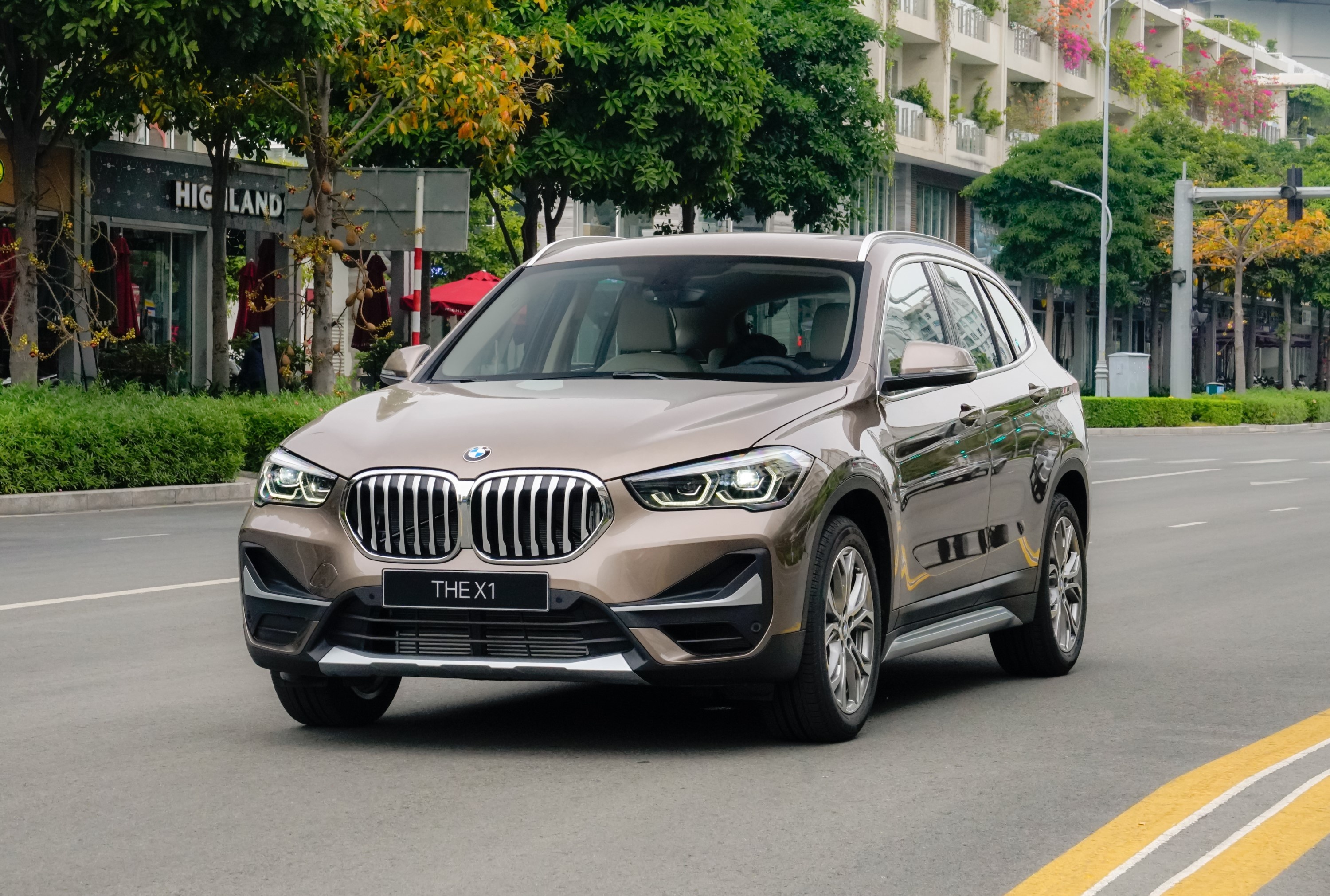 BMW X1 ra mat Viet Nam anh 1