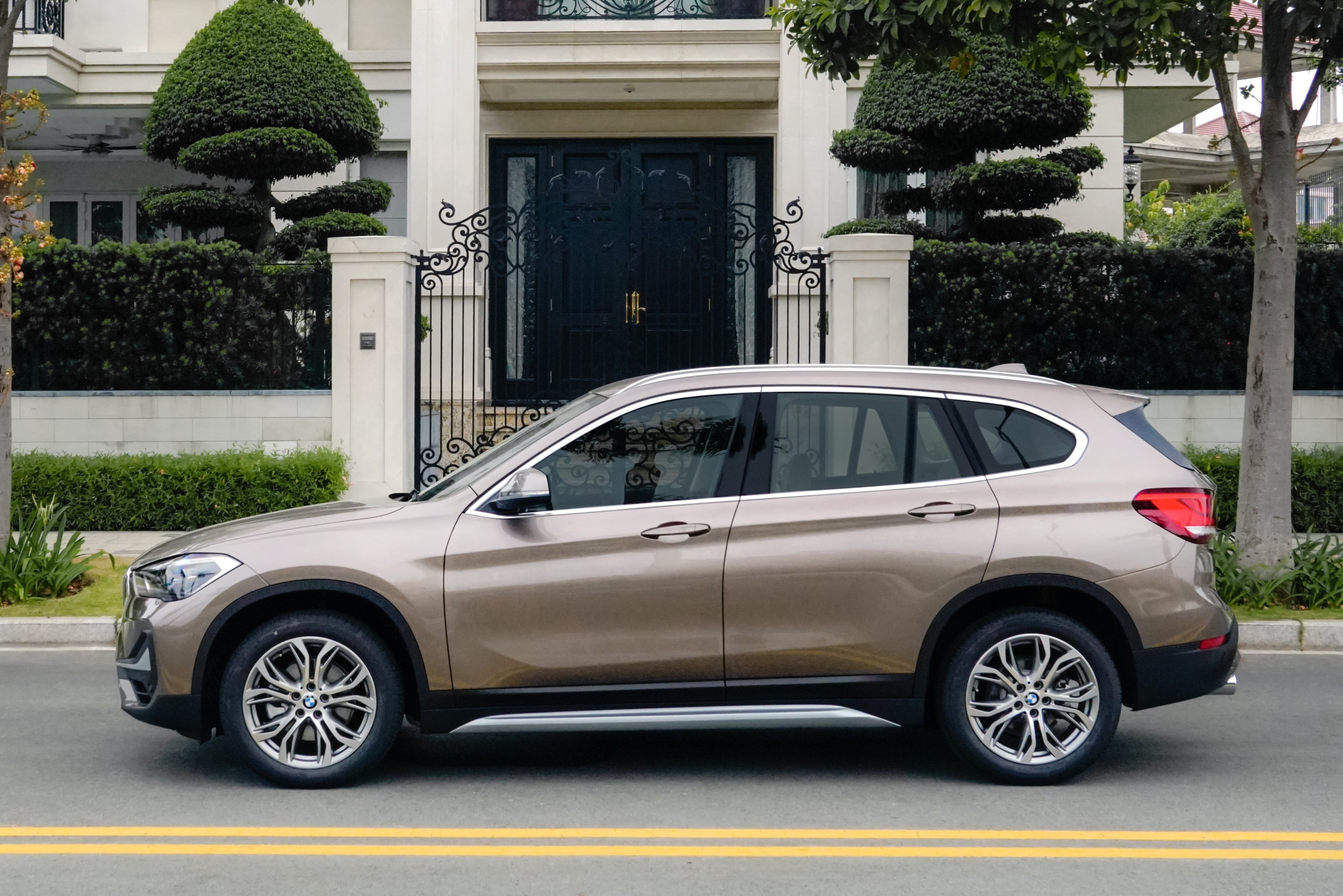 So sanh BMW X1 va Audi Q3 anh 3