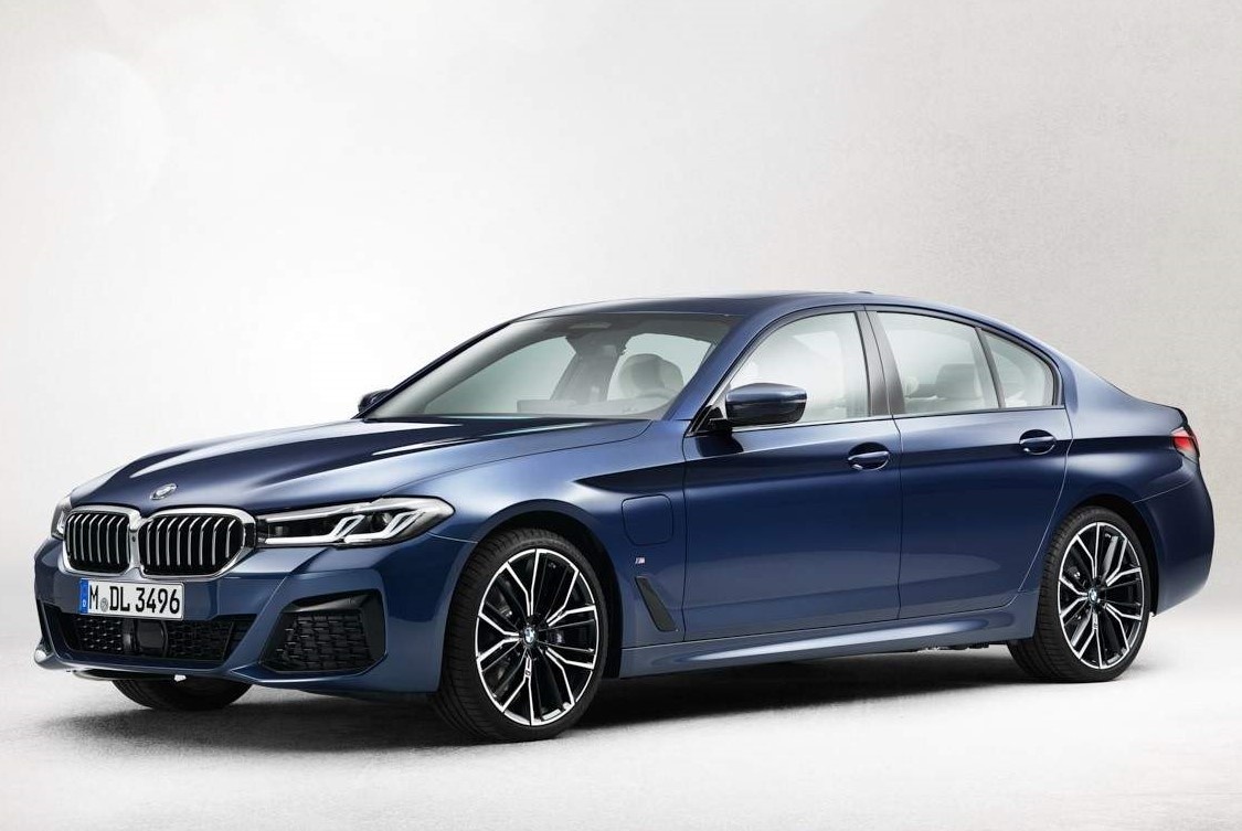BMW 5-Series ban facelift lo dien voi thiet ke hoan toan moi hinh anh