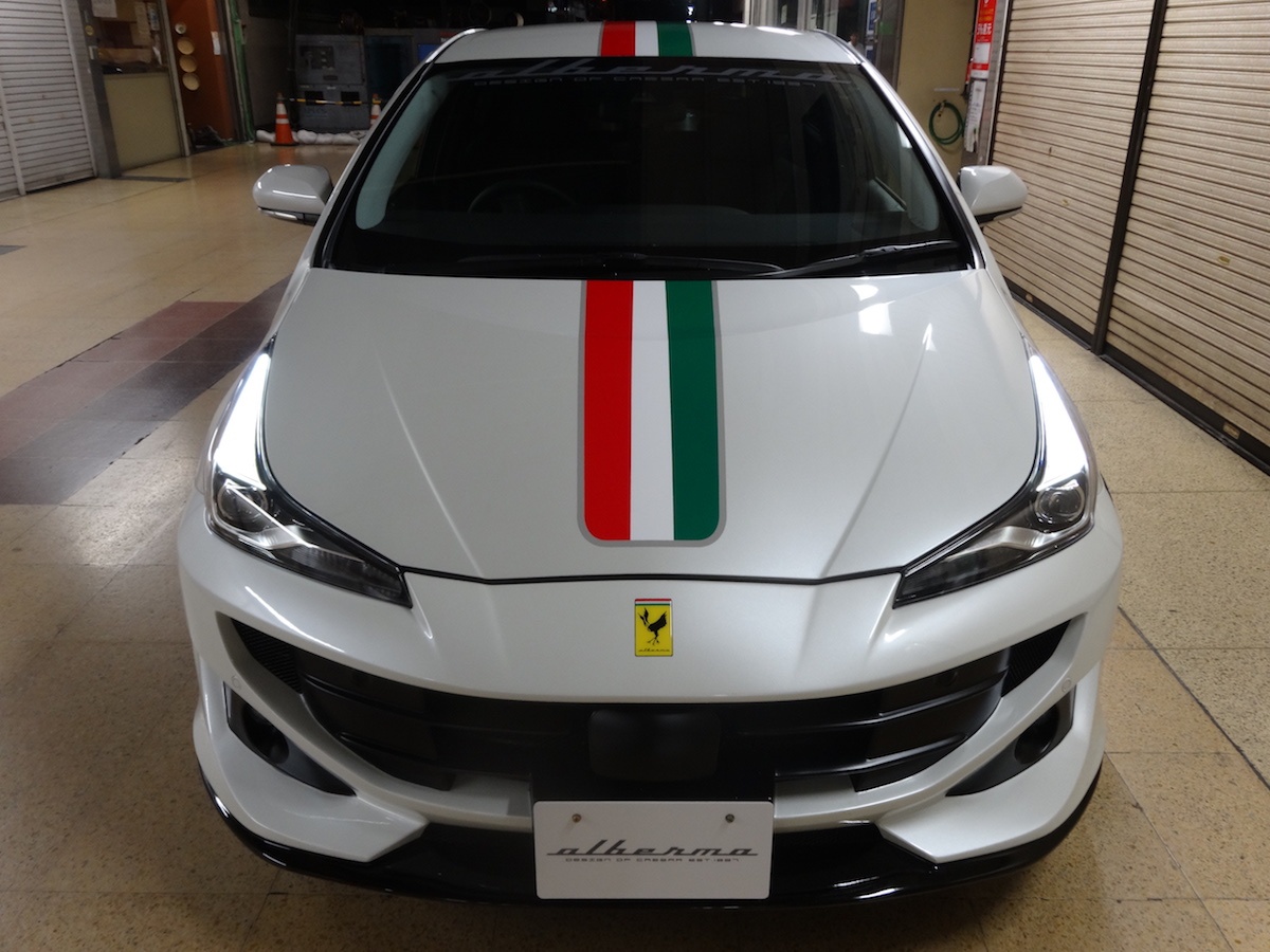 Toyota Prius hóa siêu xe Ferrari ảnh 5 Toyota Prius hoa sieu xe Ferrari anh 5