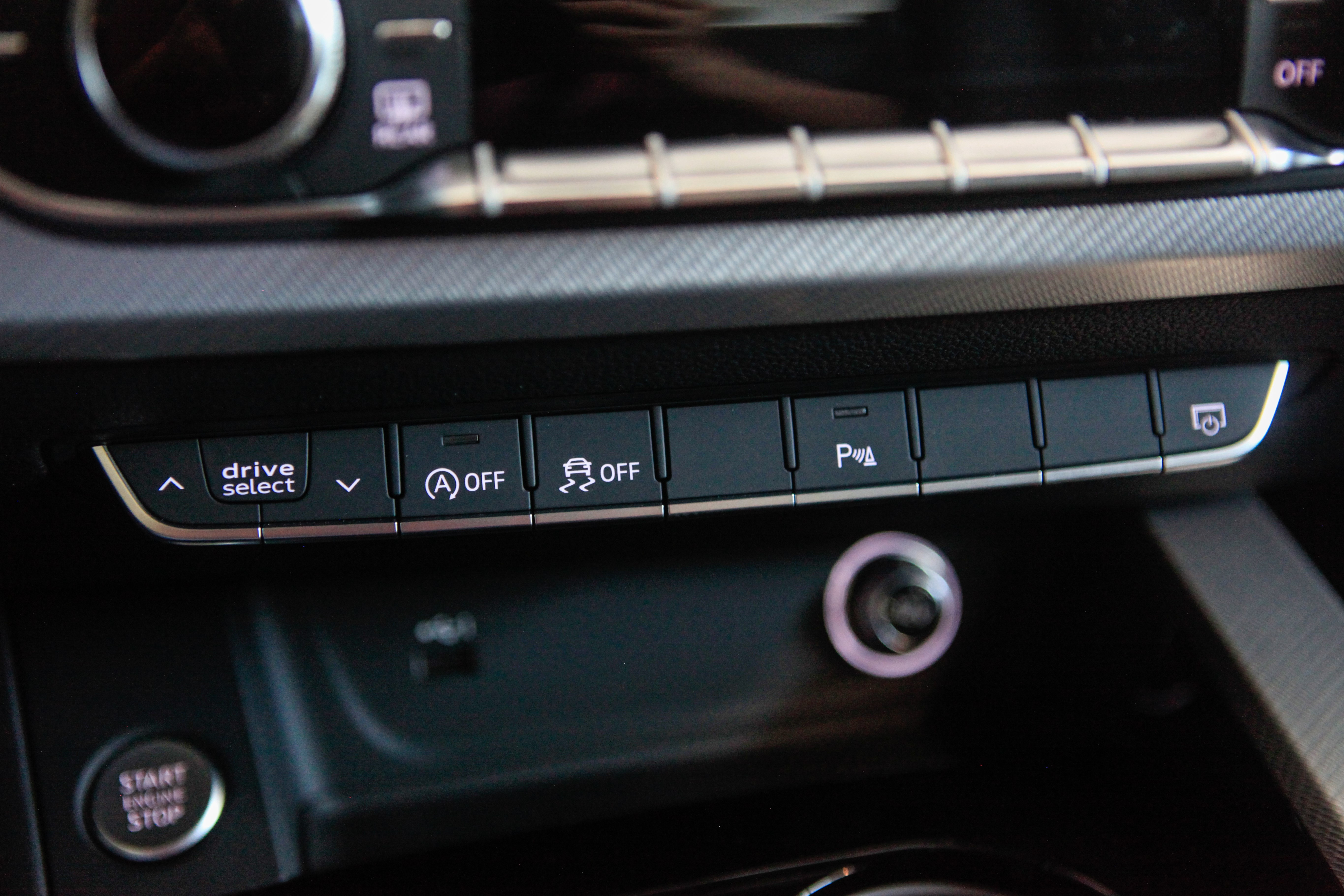 Chi tiet Audi A4 2020 anh 12