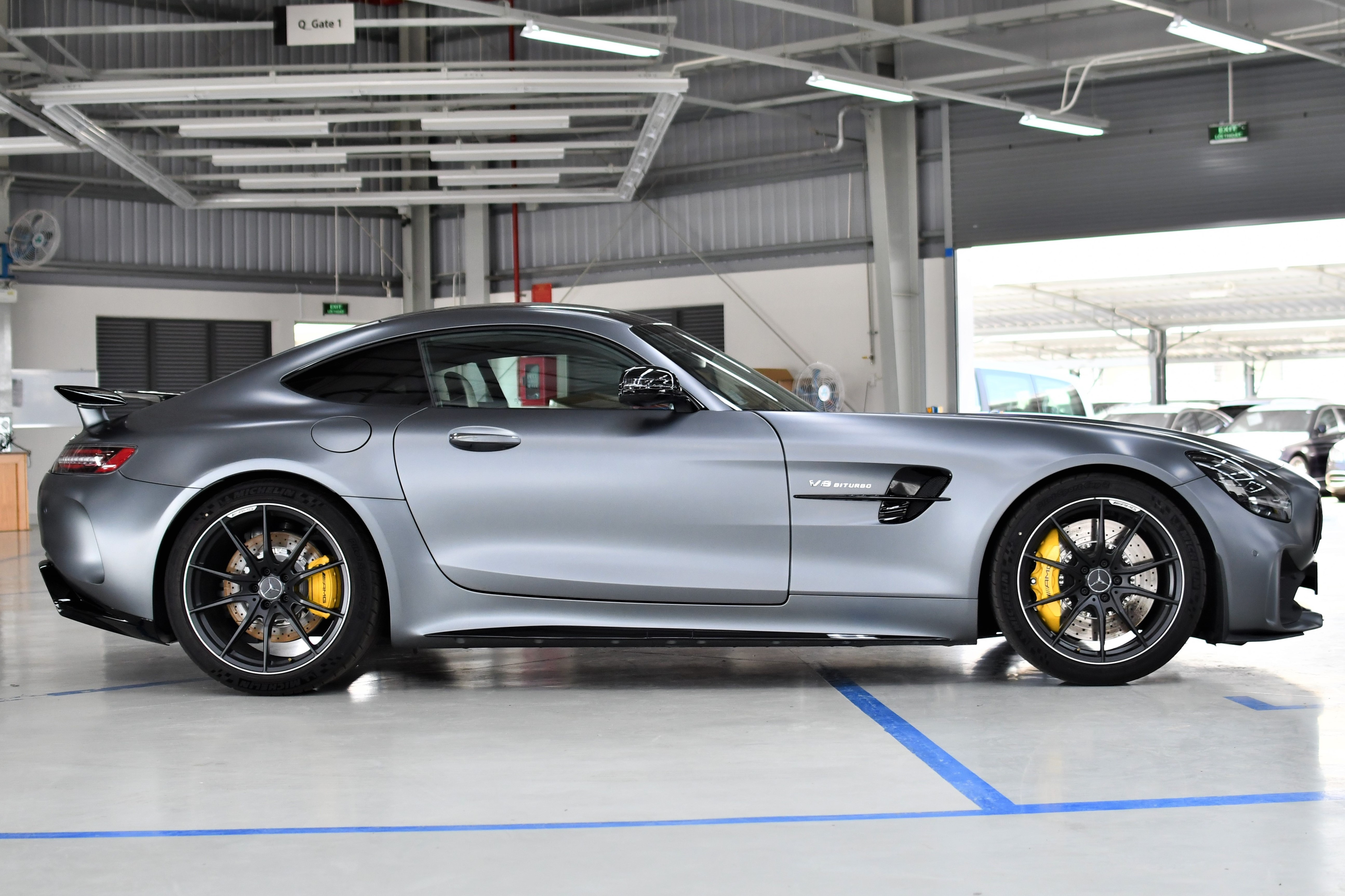 Mercedes-AMG GT R anh 4