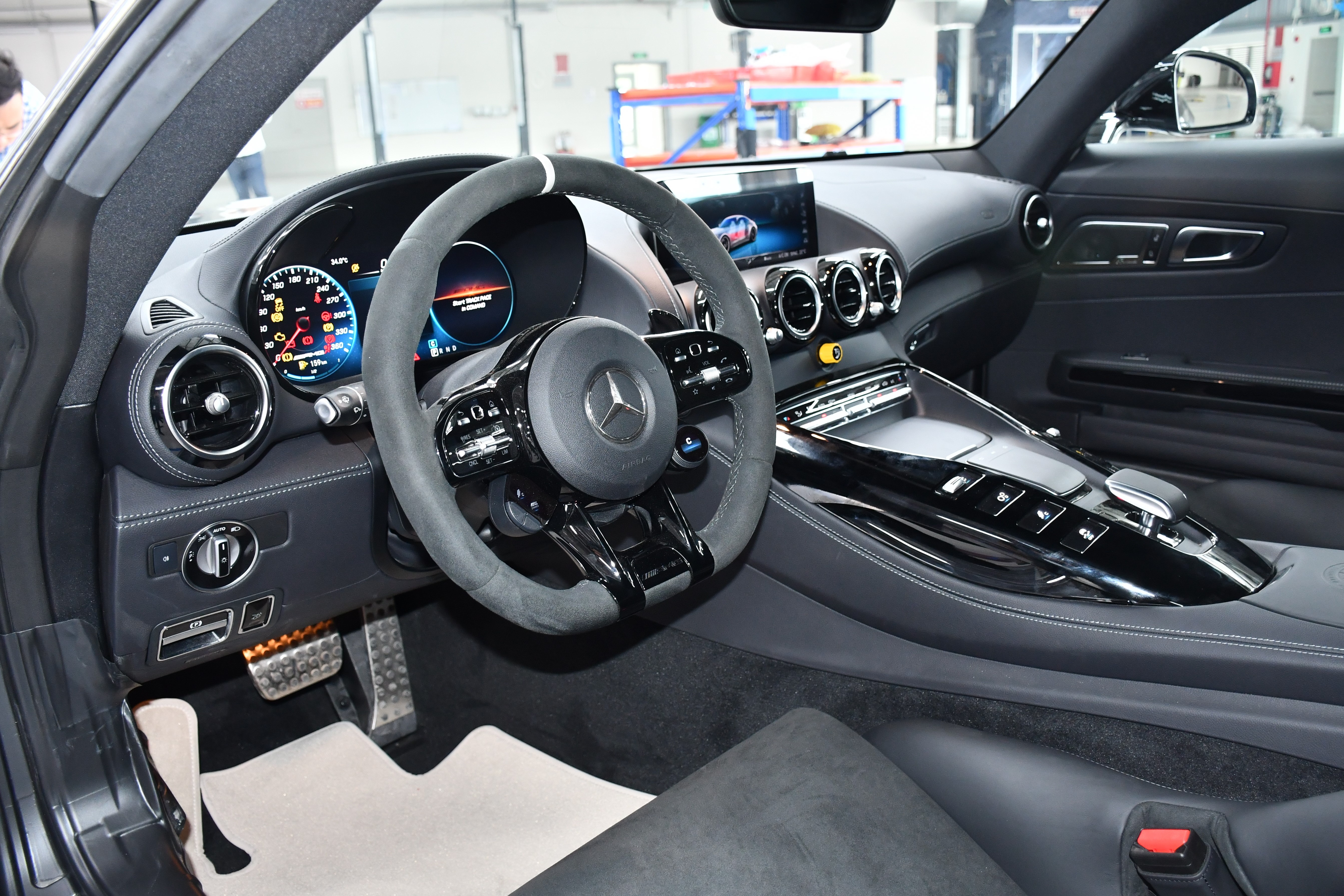 Mercedes-AMG GT R anh 5