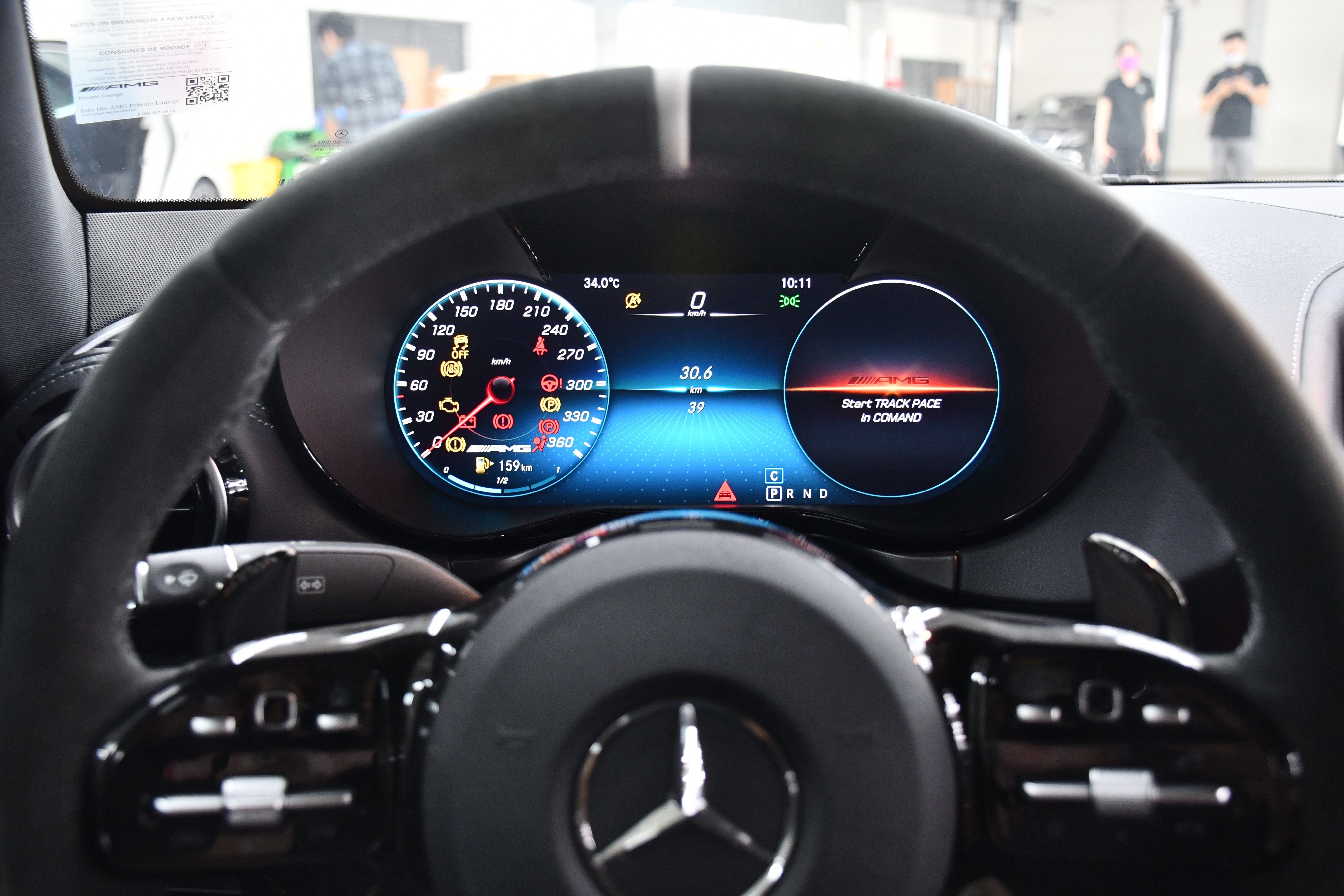 Chi tiet Mercedes-AMG GT R tai Viet Nam anh 9