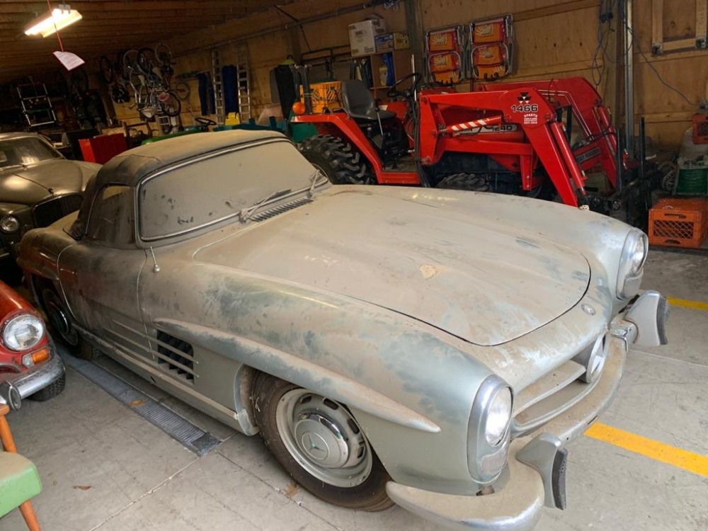Mercedes-Benz 300 SL Roadster gia 1 trieu USD anh 2