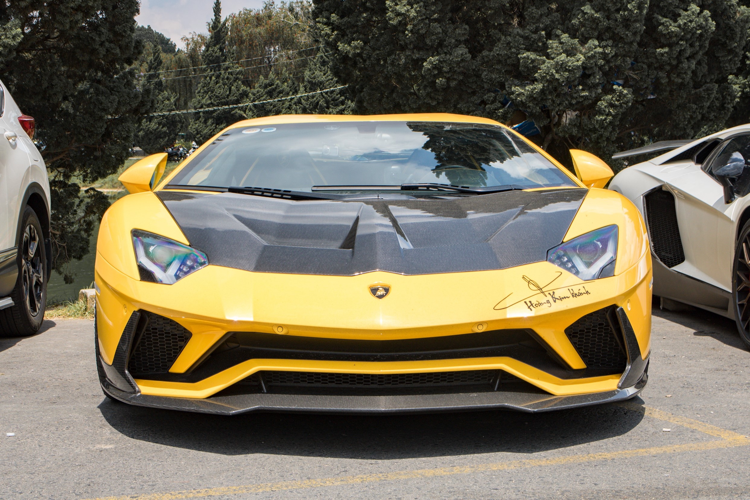 Lamborghini Aventador S lot xac voi goi do 70.000 USD anh 4