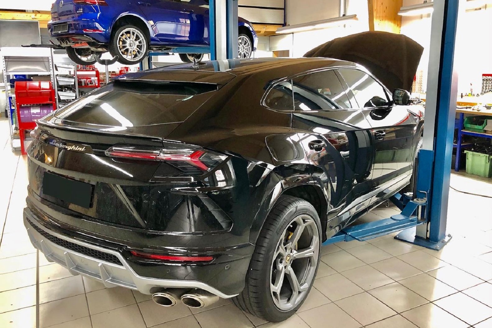 Siêu SUV Lamborghini Urus độ 1.000 mã lực ảnh 1 Sieu SUV Lamborghini Urus do 1.000 ma luc anh 1