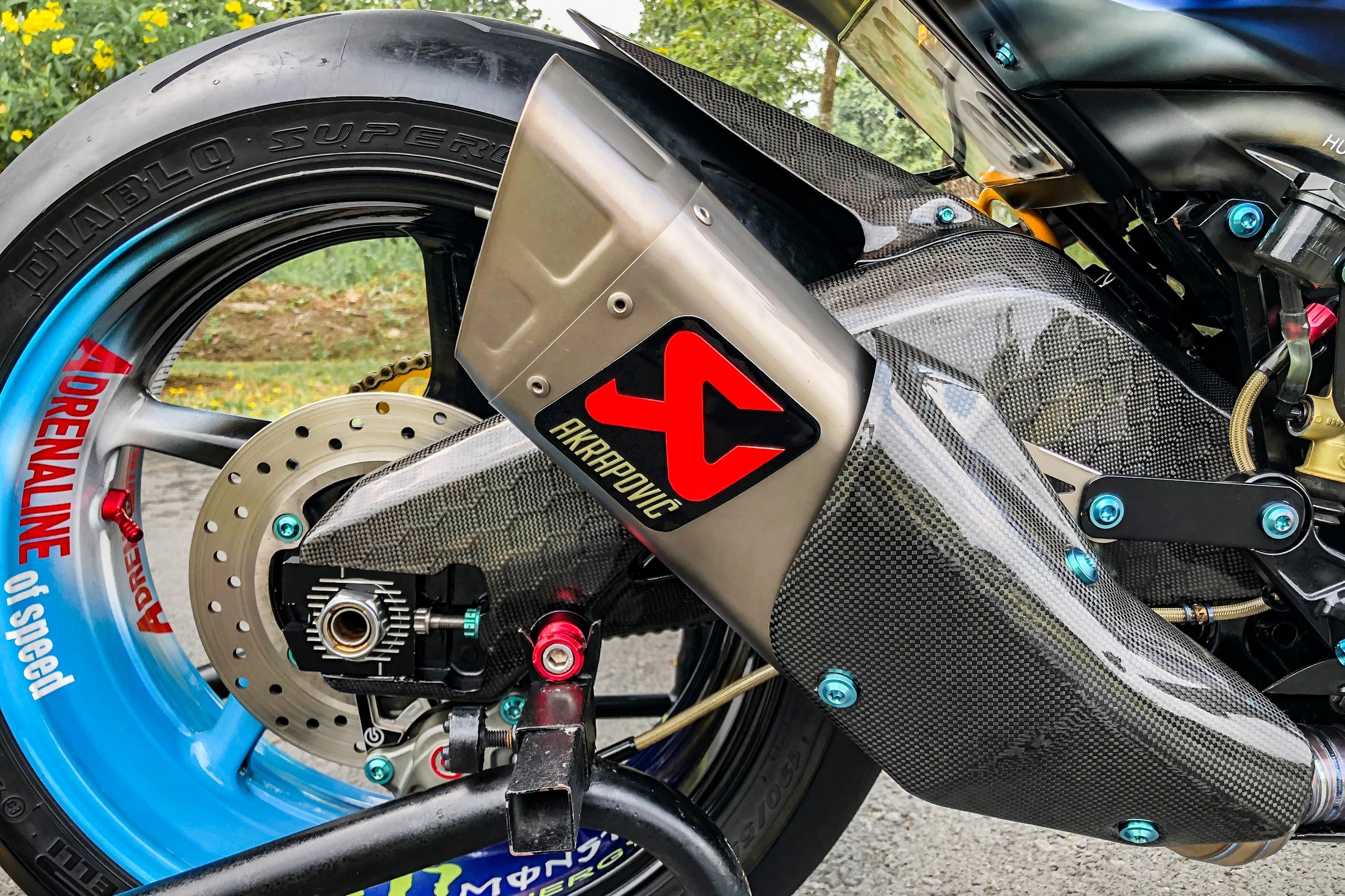 Yamaha Exciter do phong cach Ducati Panigale V4 anh 15