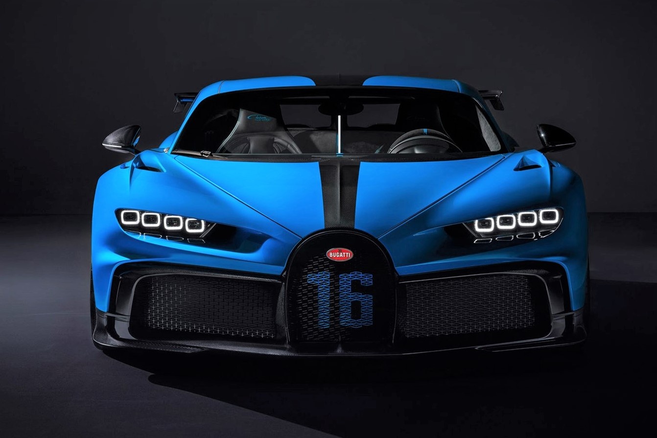 Sieu xe hang doc Bugatti Chiron Pur Sport dau tien ra bien so hinh anh