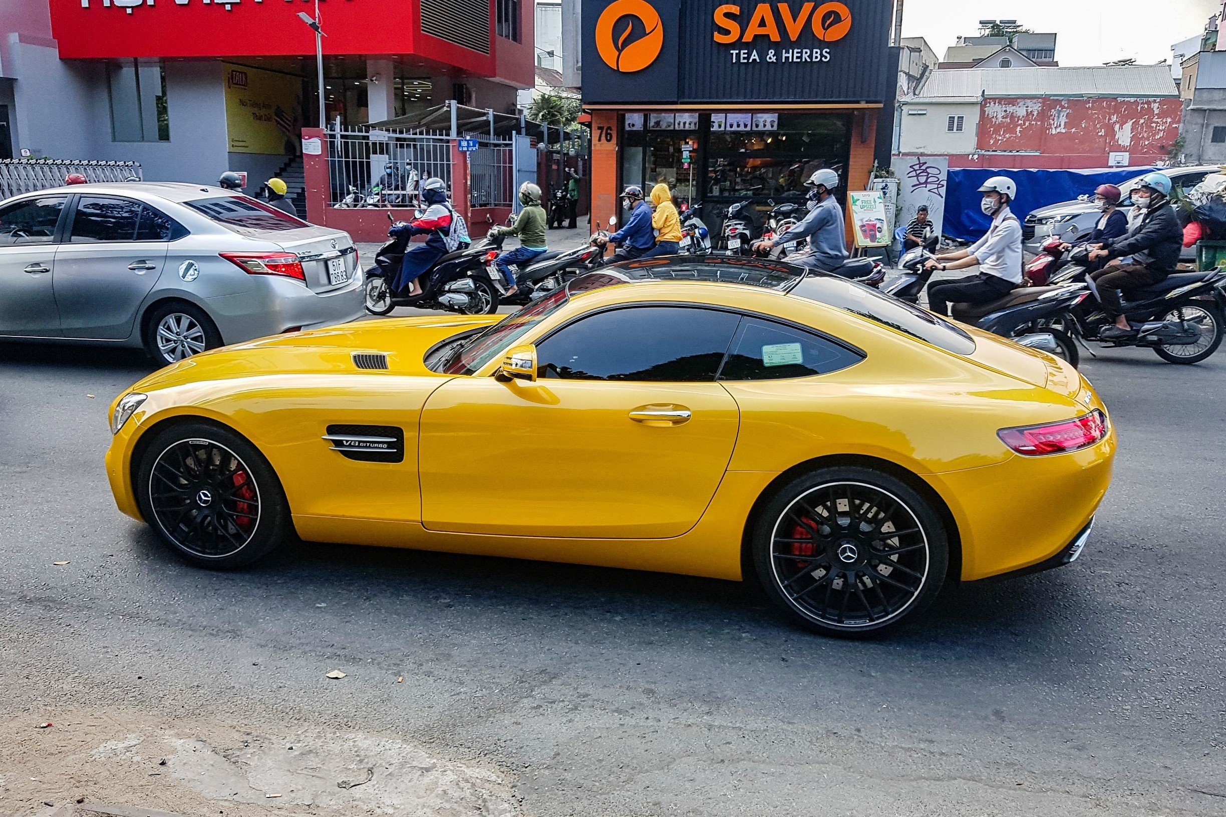 Mercedes-AMG GT S dau tien VN tai xuat anh 4