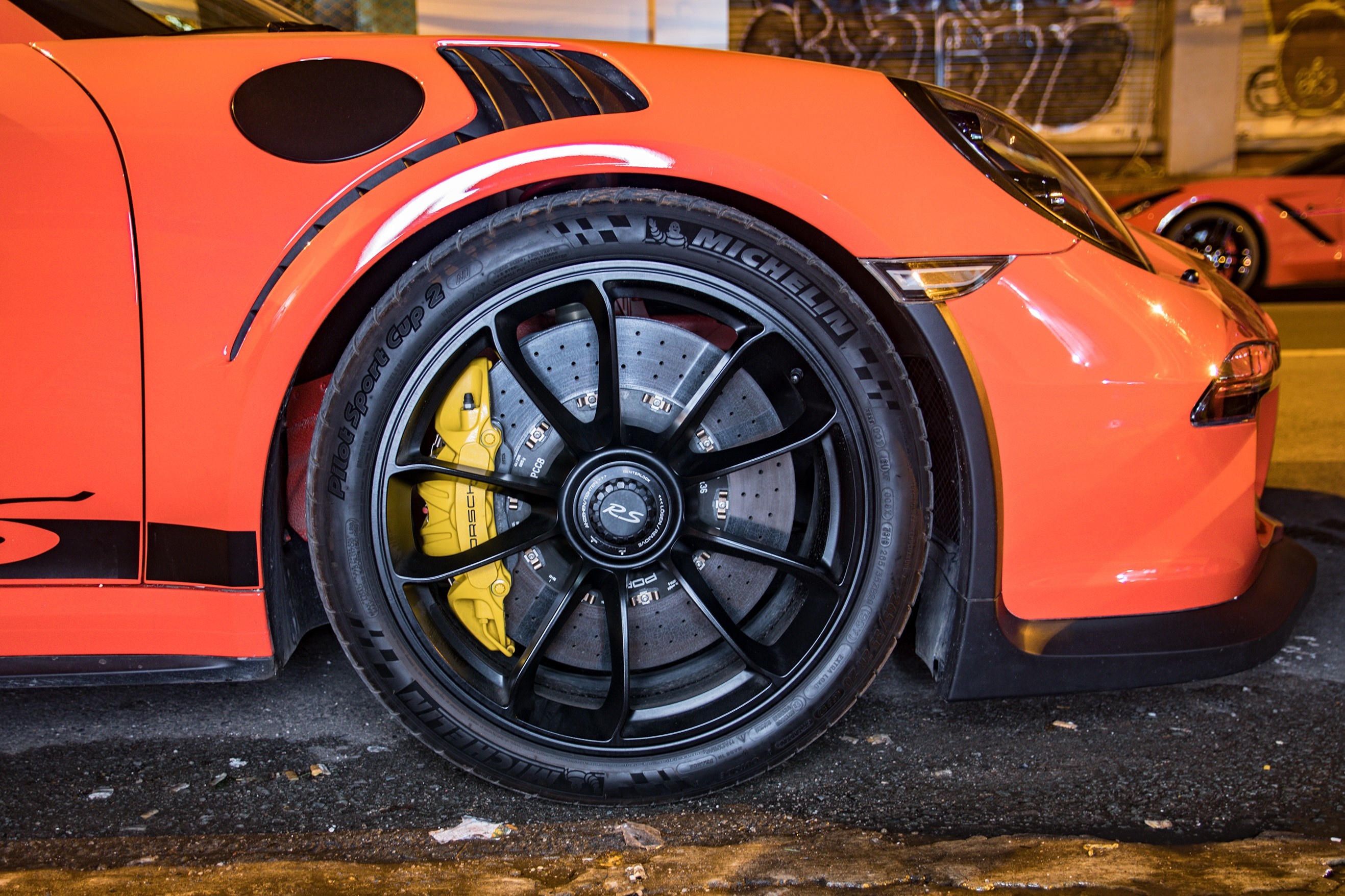 Porsche 911 GT3 RS cua Dang Le Nguyen Vu tai xuat anh 9