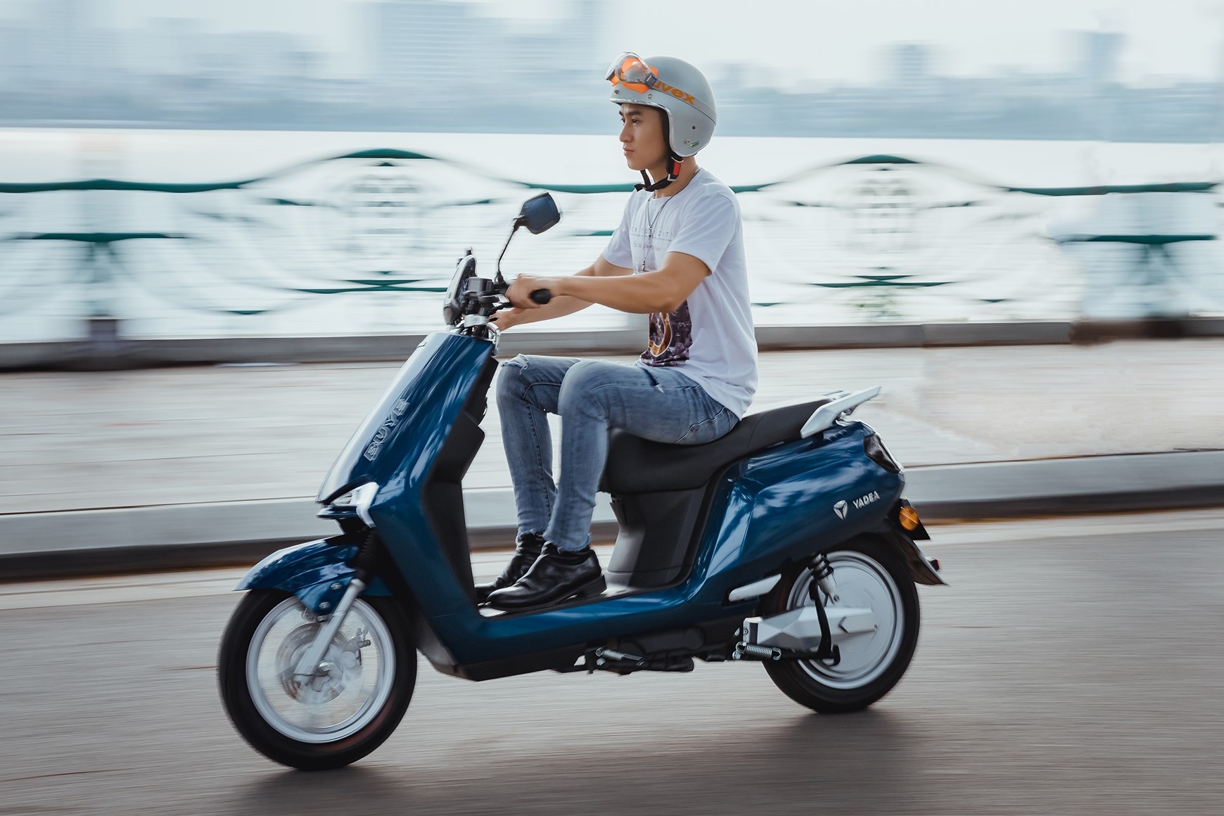 Yadea BuyE ra mat anh 2