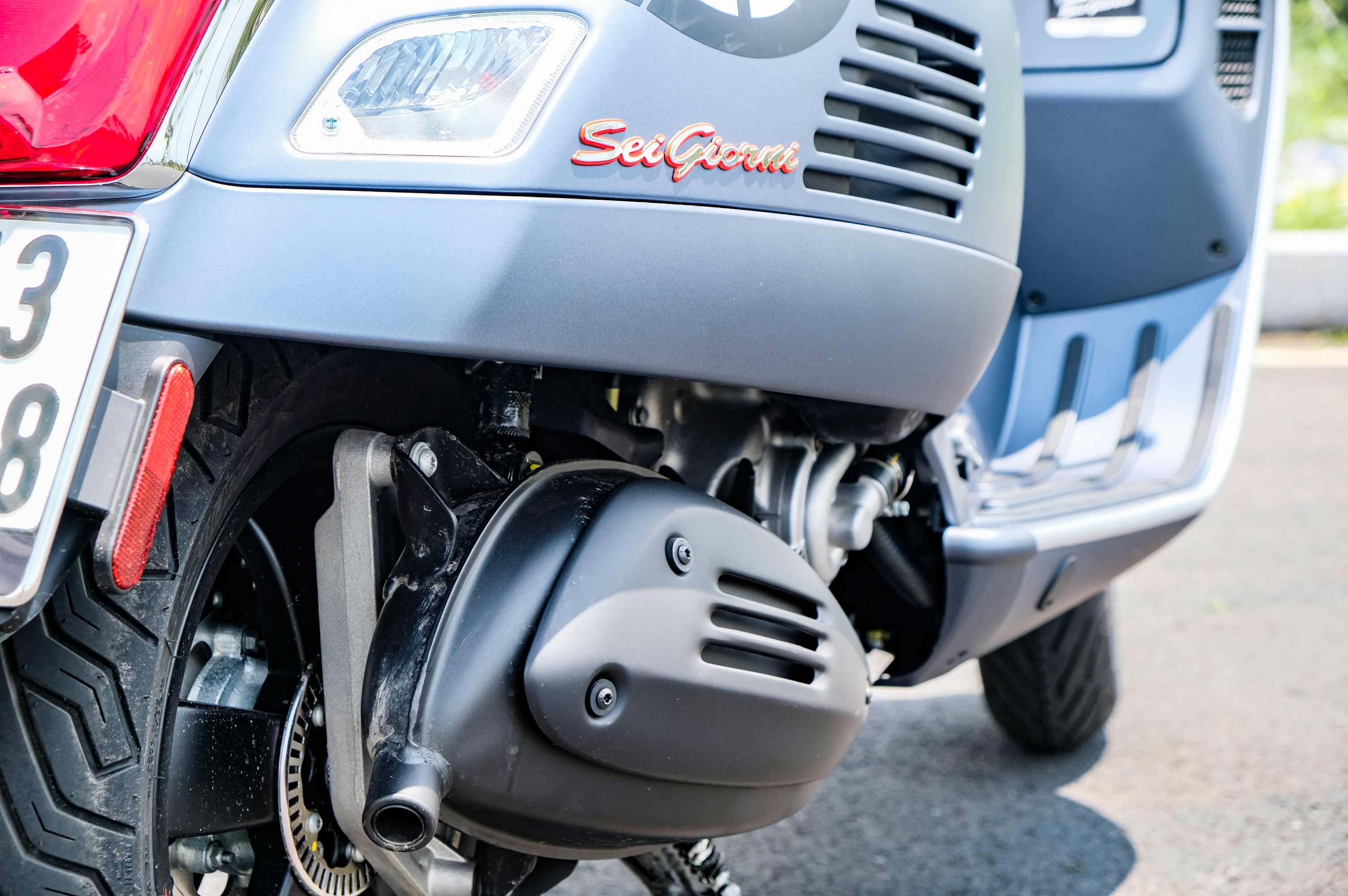 Chi tiet Vespa Sei Giorni II tai VN anh 13