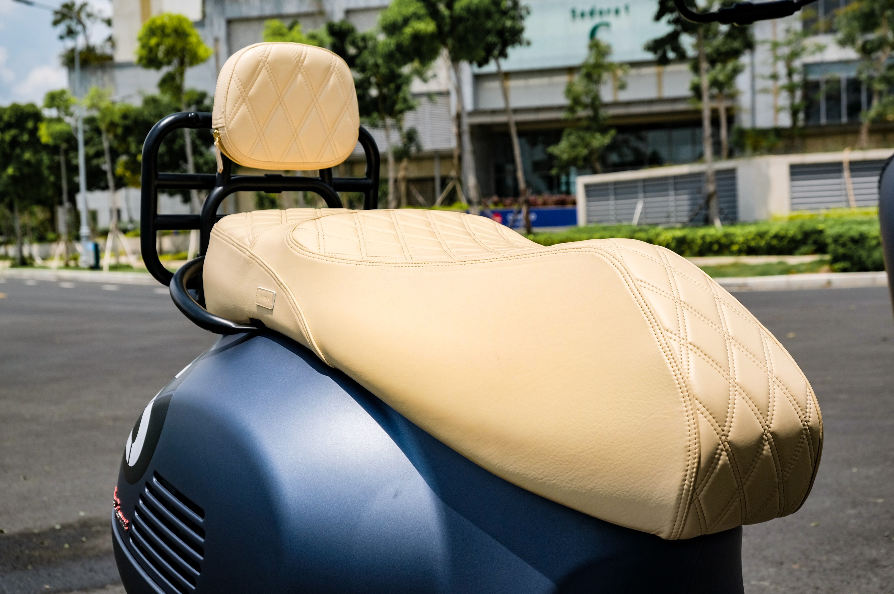 Chi tiet Vespa Sei Giorni II tai VN anh 9