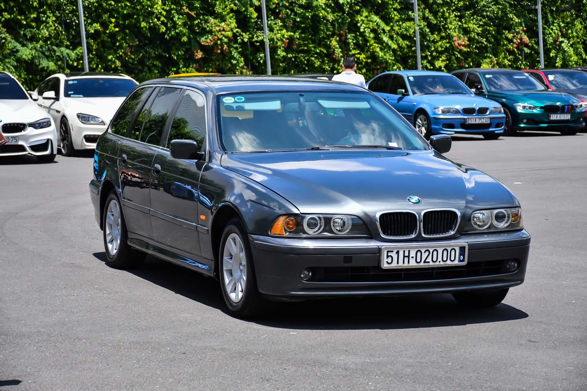 BMW 520d Wagon doc nhat Viet Nam anh 1