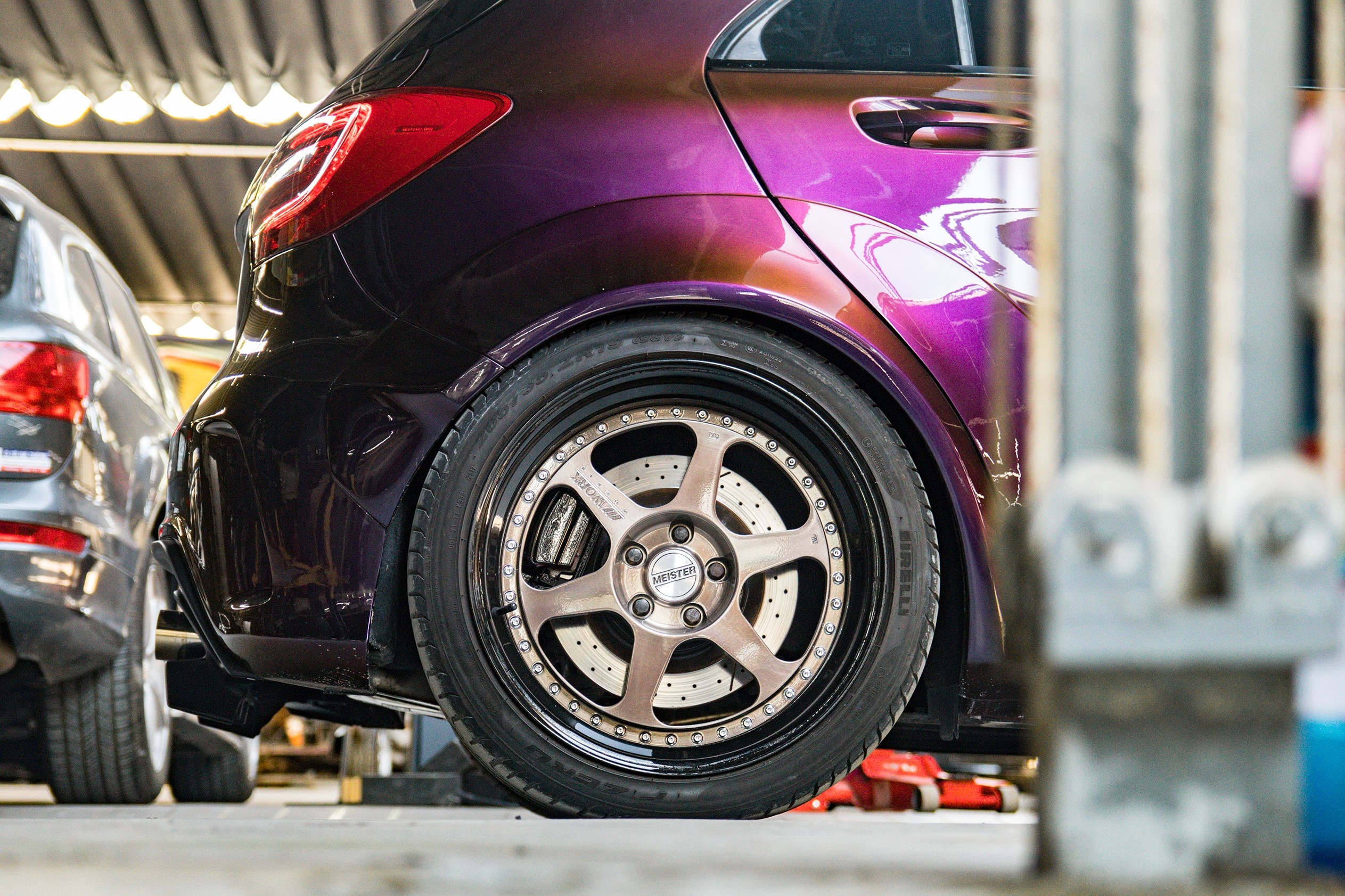 Mercedes-AMG A 45 do mau son chuyen sac anh 8