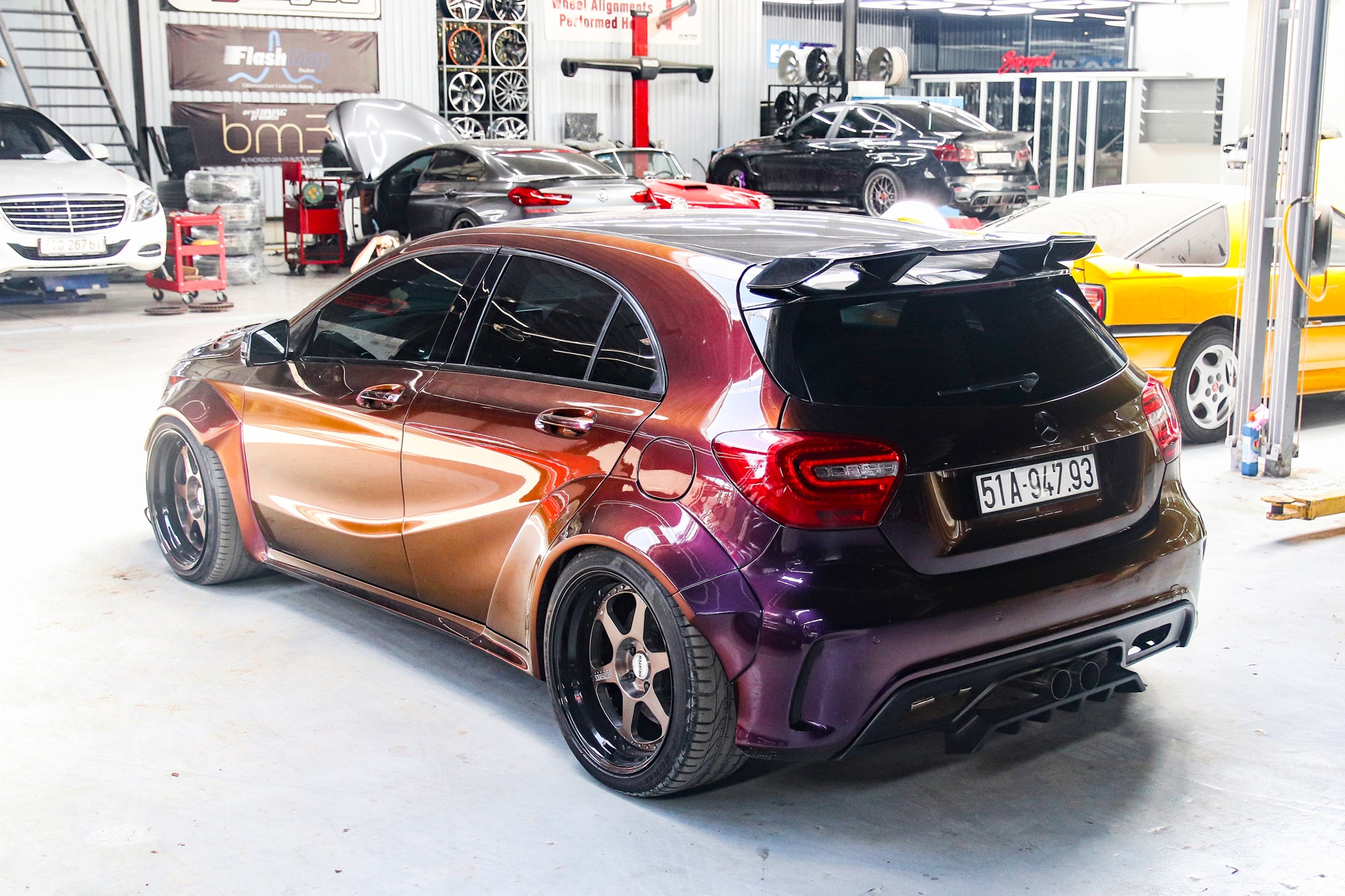 Mercedes-AMG A 45 do mau son chuyen sac anh 3