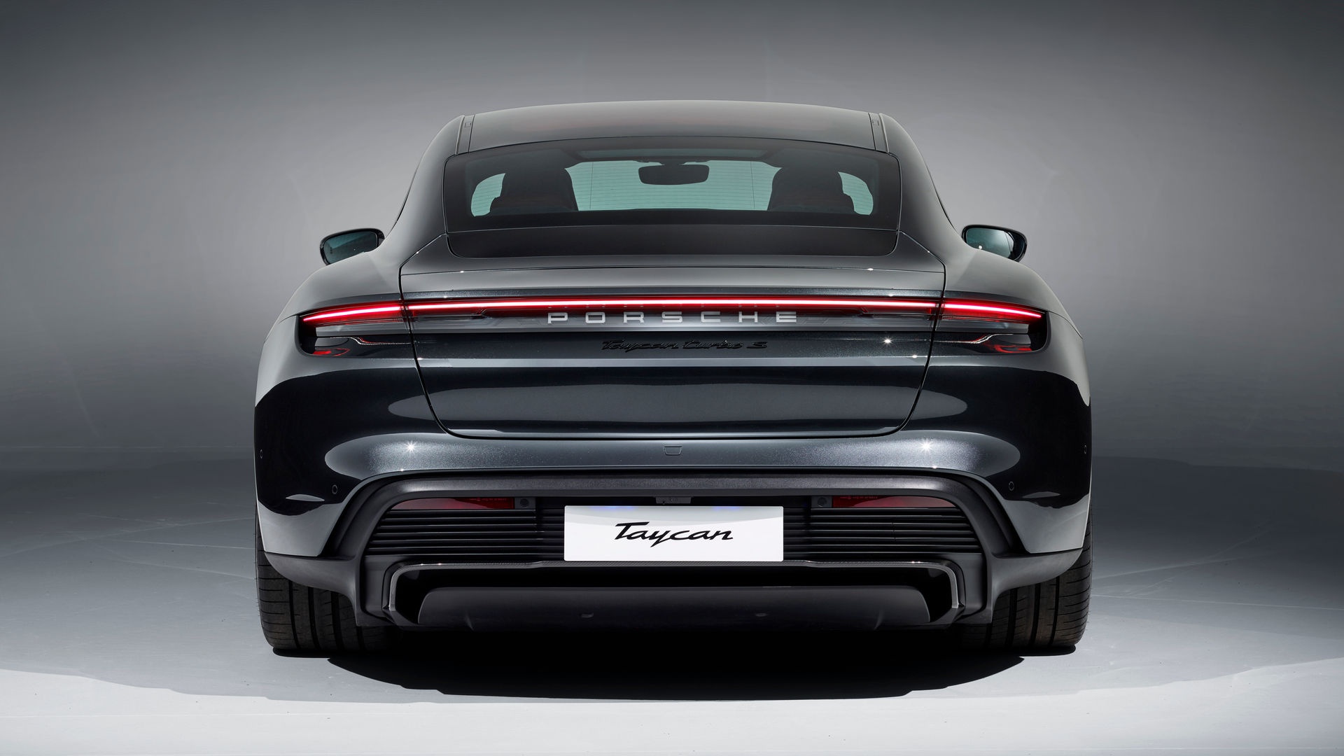 Porsche Taycan ra mắt tại Australia ảnh 10 Porsche Taycan ra mat tai Australia anh 10