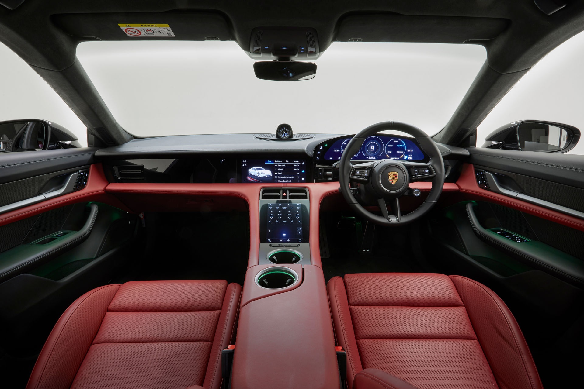 Porsche Taycan ra mắt tại Australia ảnh 8 Porsche Taycan ra mat tai Australia anh 8