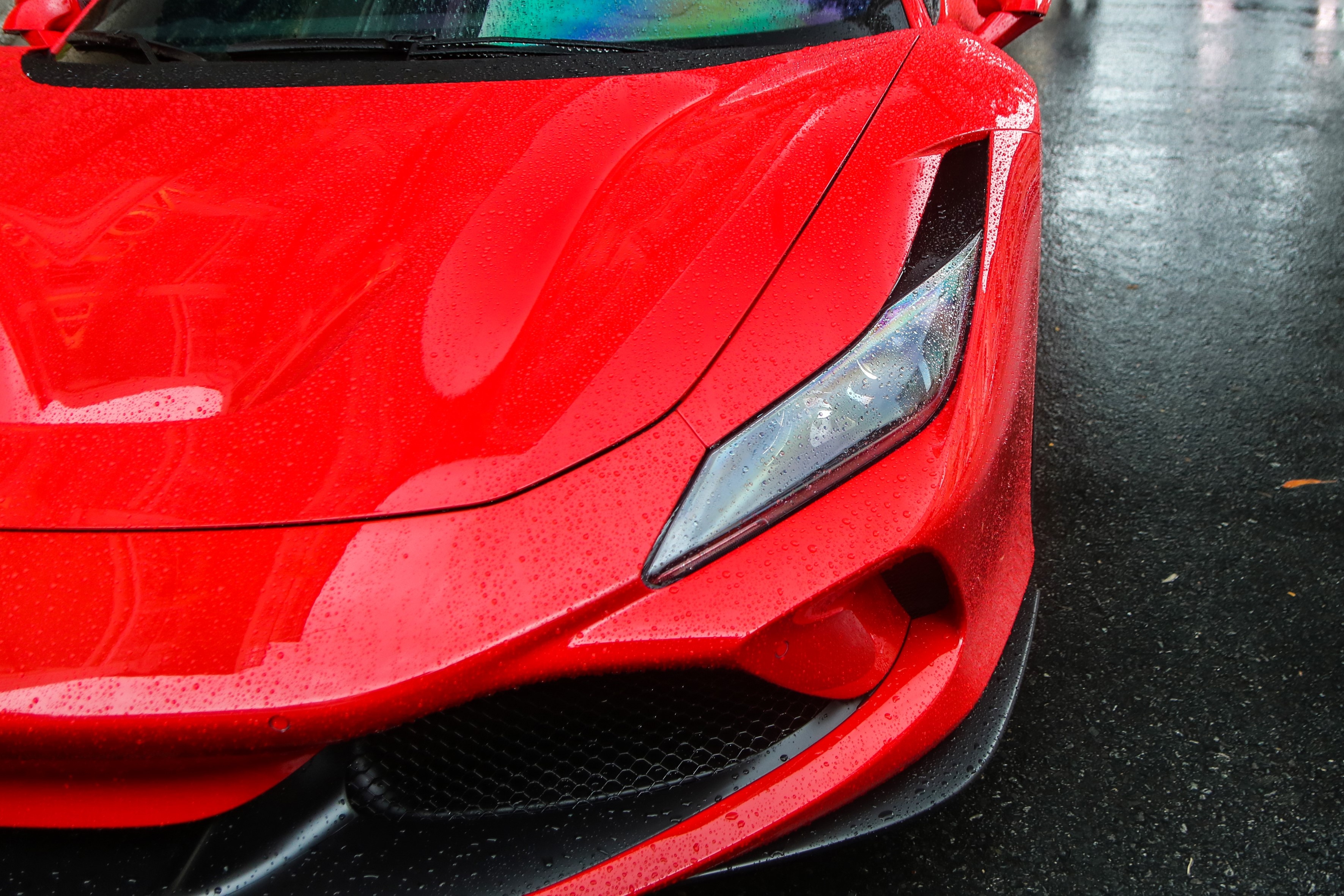 Chi tiet Ferrari F8 Tributo dau tien Viet Nam anh 7