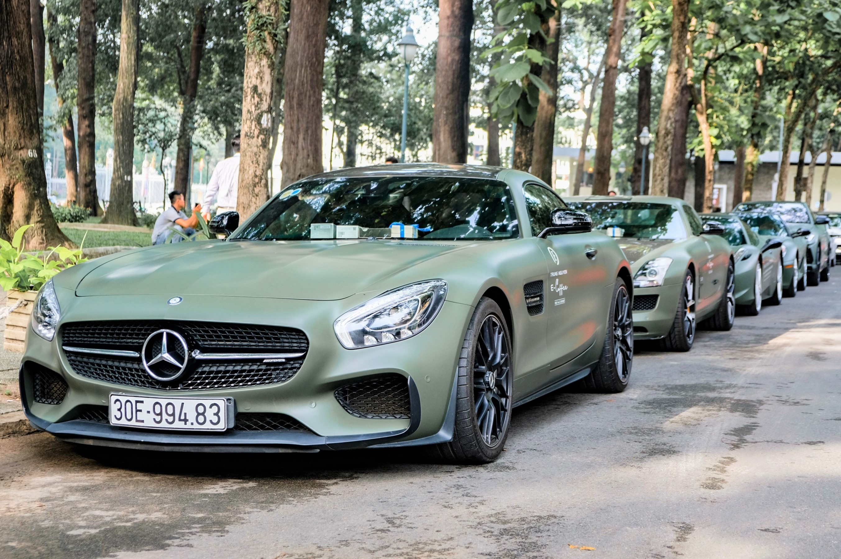 Dan xe sang tu hop tai TP.HCM, khoi dong hanh trinh sieu xe hinh anh