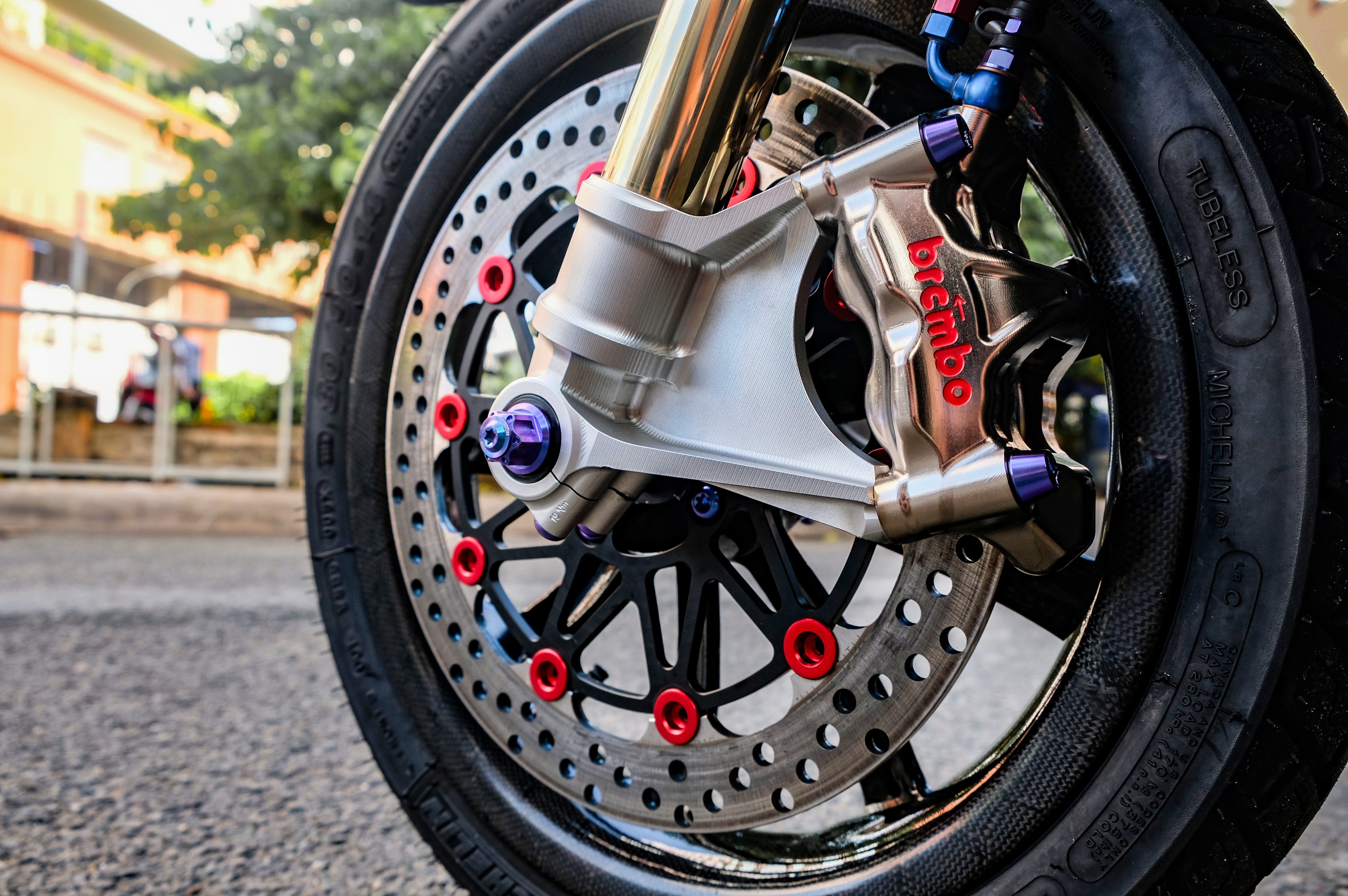 Biker Dong Thap chi hon 100 trieu do Honda Vario anh 7