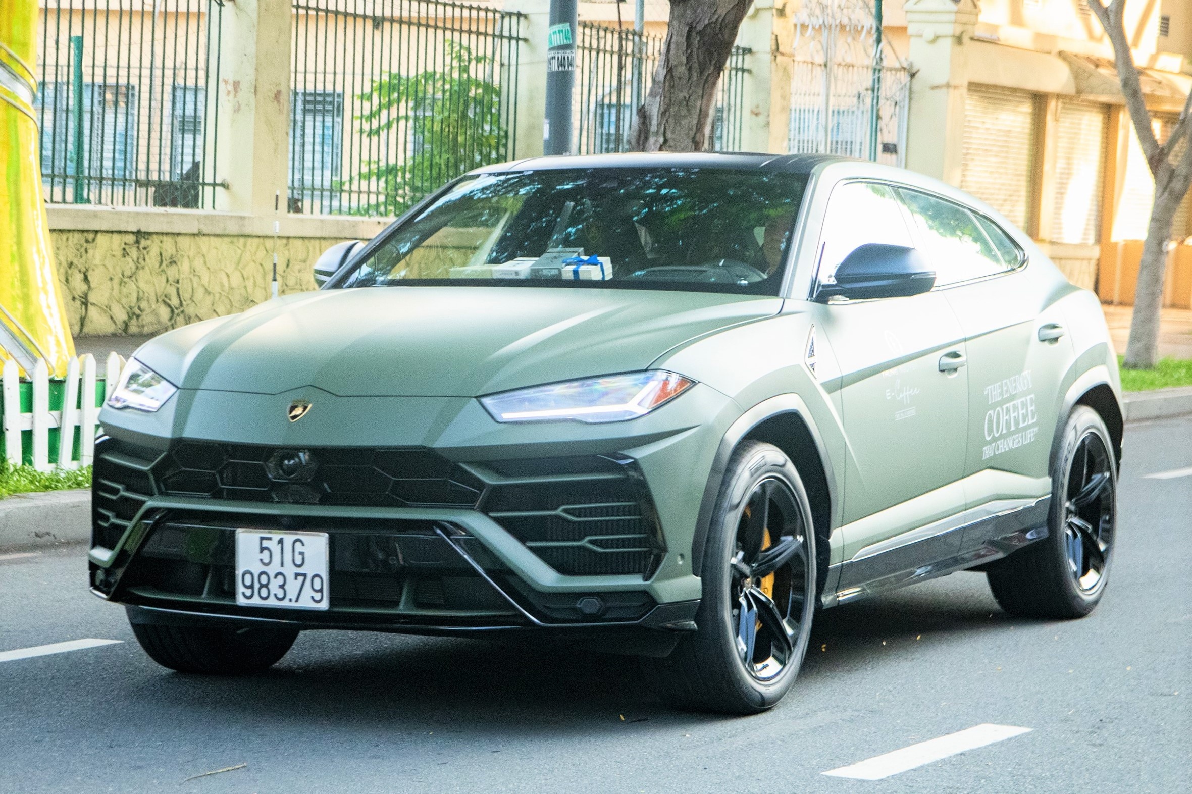 Lamborghini Urus - sieu xe moi nhat cua ong Dang Le Nguyen Vu hinh anh