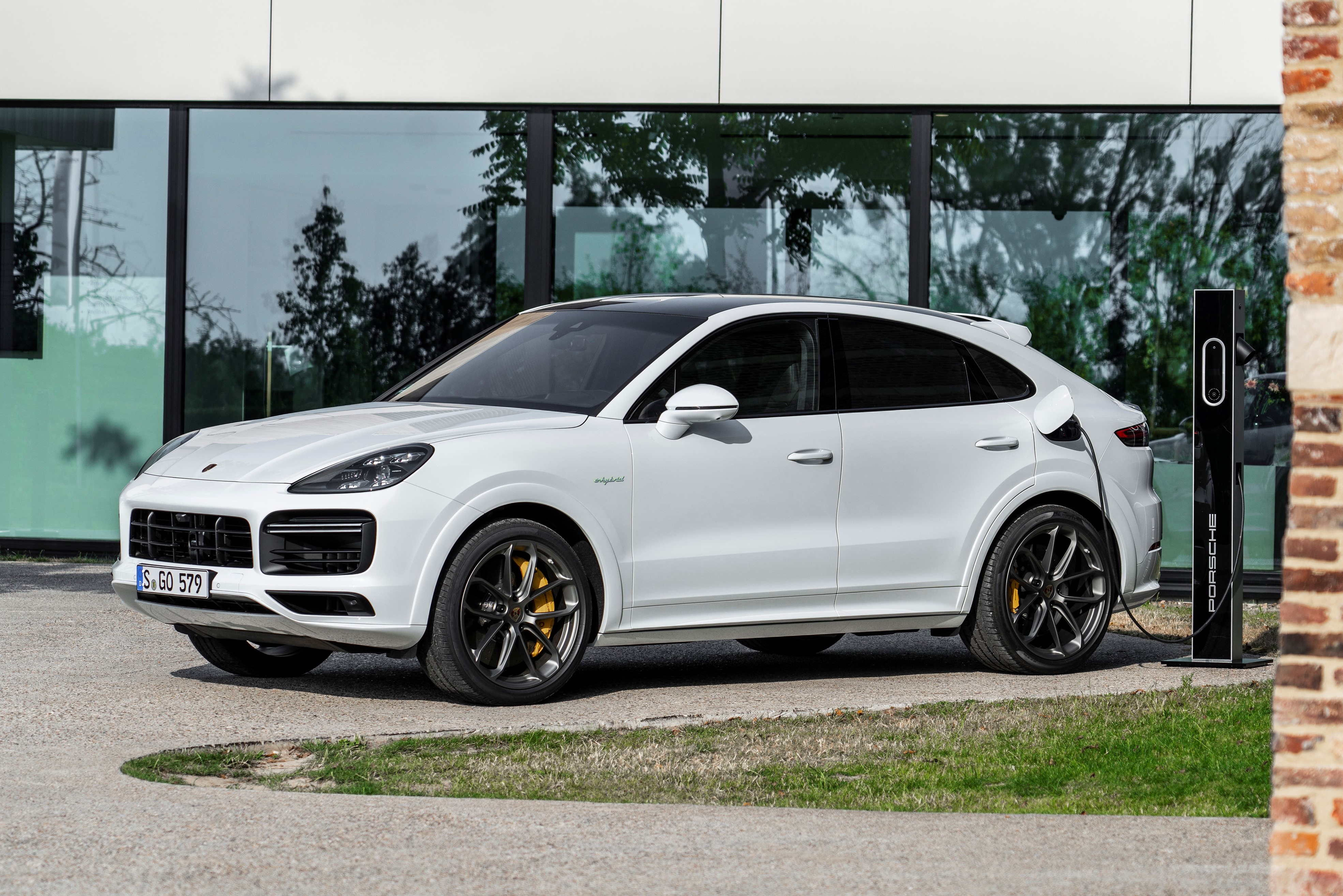 Nhung SUV dat nhat the gioi anh 6