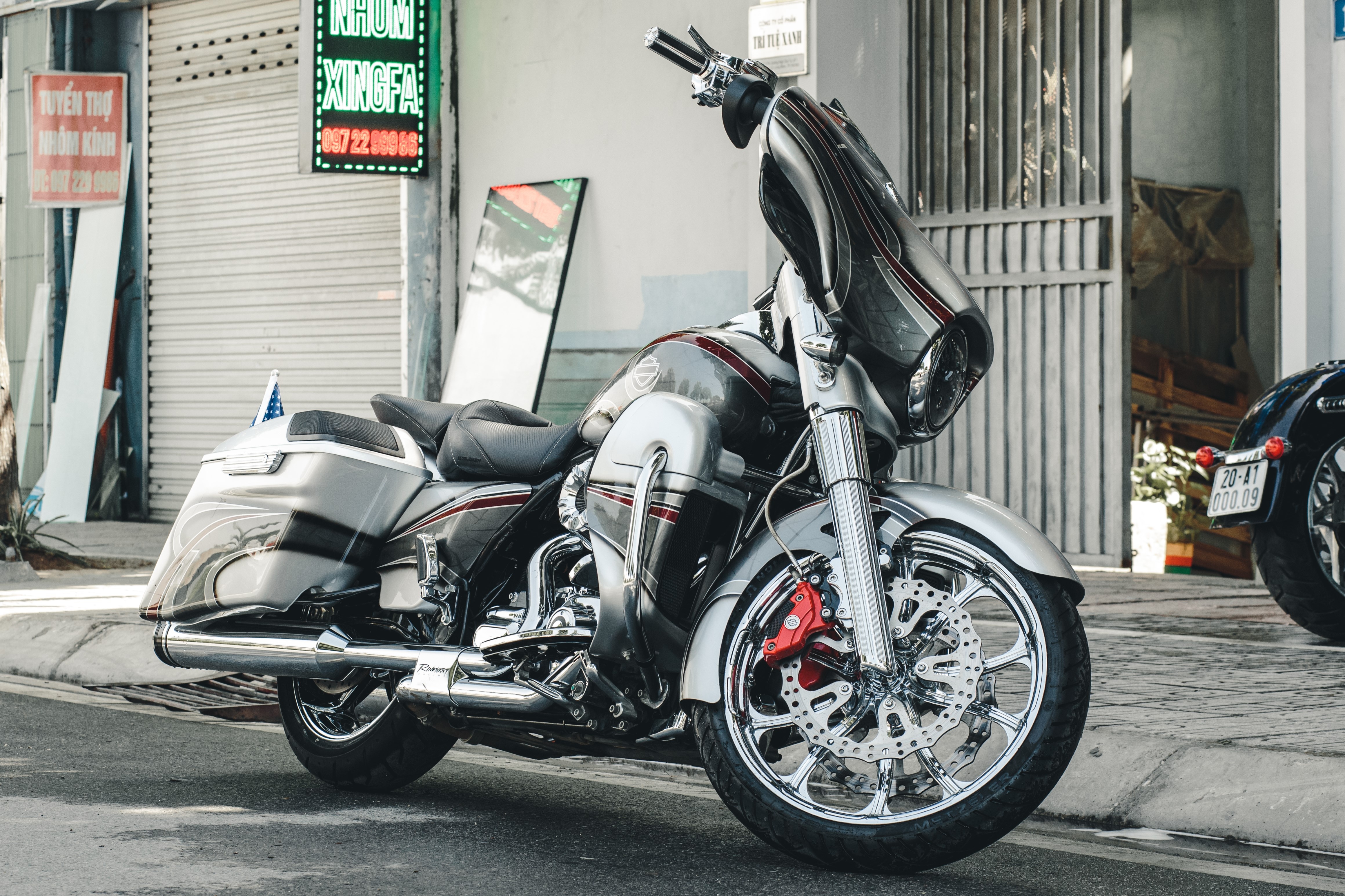 Harley-Davidson Street Glide lột xác ảnh 1 Harley-Davidson Street Glide lot xac anh 1
