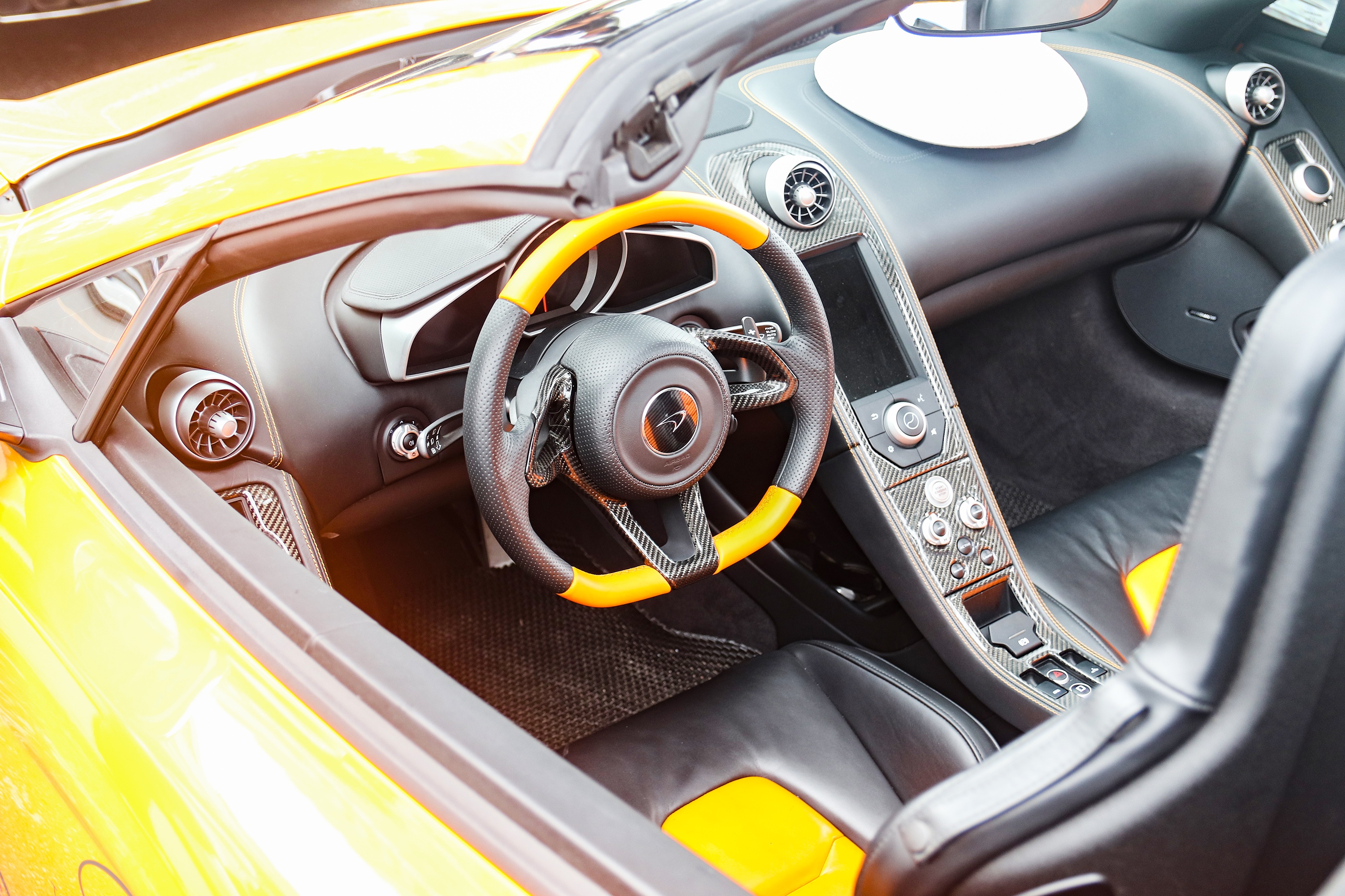 McLaren 650S Spider đầu tiên tại Cần Thơ ảnh 11 McLaren 650S Spider dau tien tai Can Tho anh 11