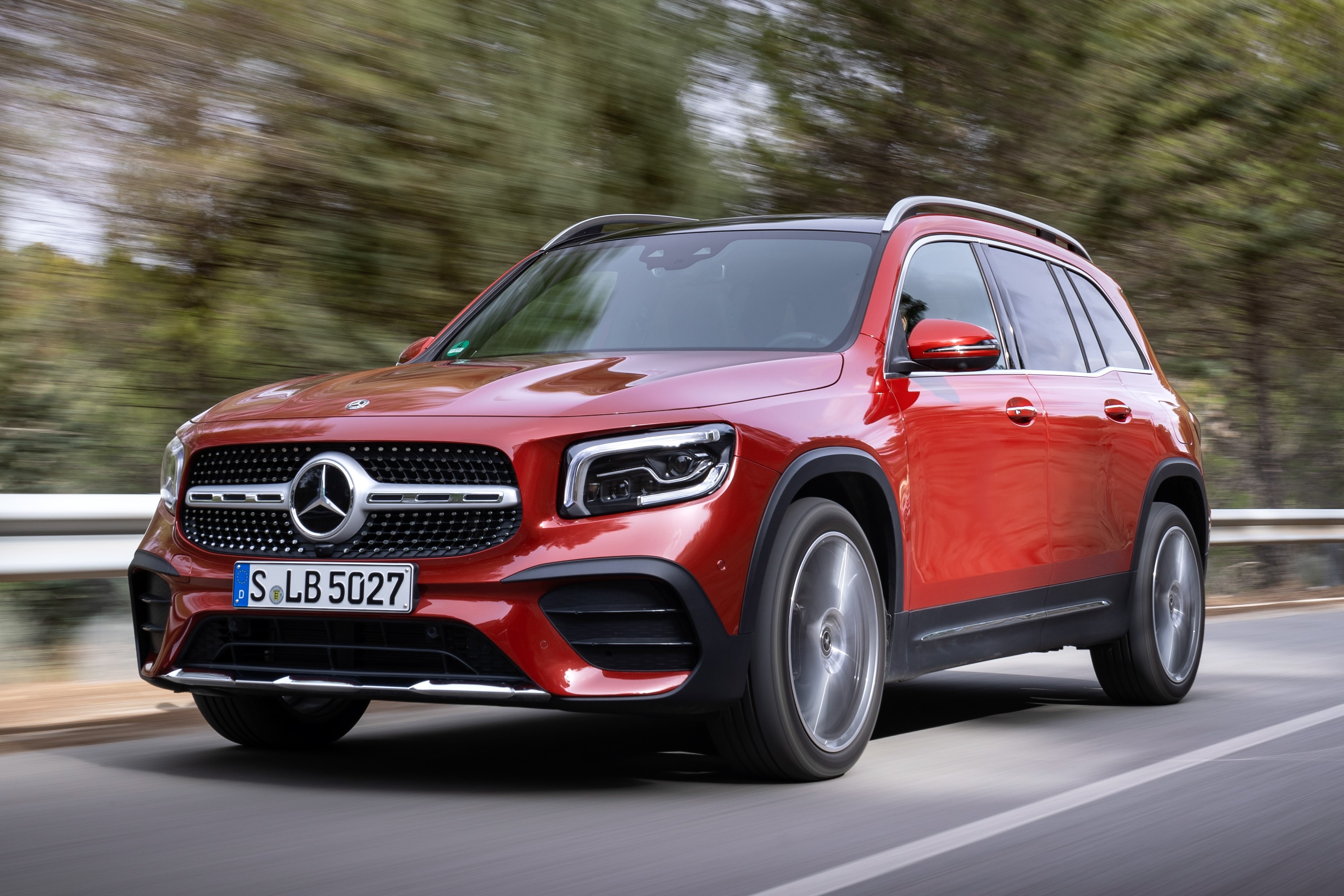 SUV 7 cho Mercedes GLB ra mat tai Thai Lan, co the sap ve Viet Nam hinh anh