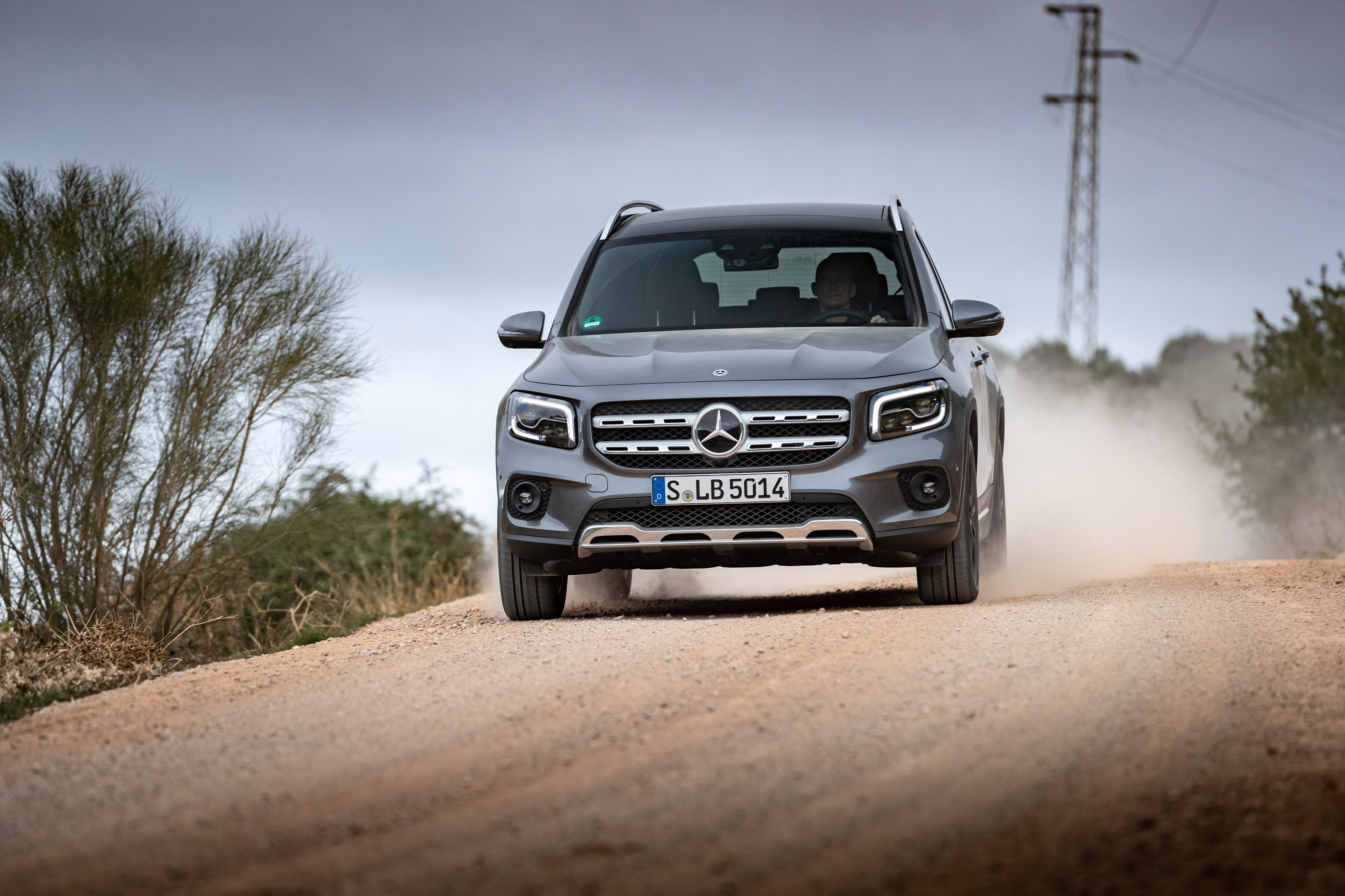 Mercedes-Benz GLB ra mat Thai Lan anh 3