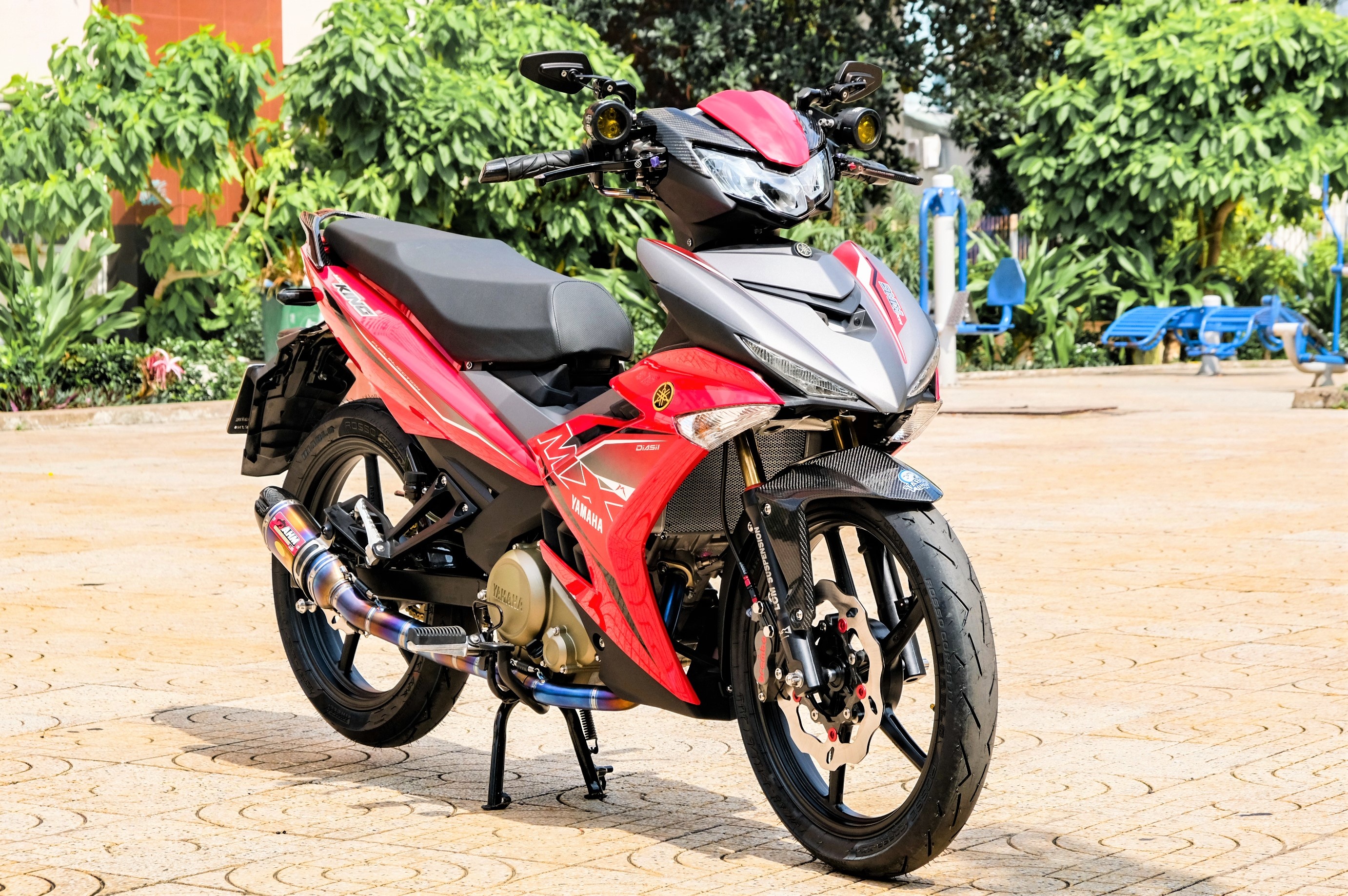 Yamaha Exciter do len 200 cc voi phong cach touring tai Binh Duong hinh anh