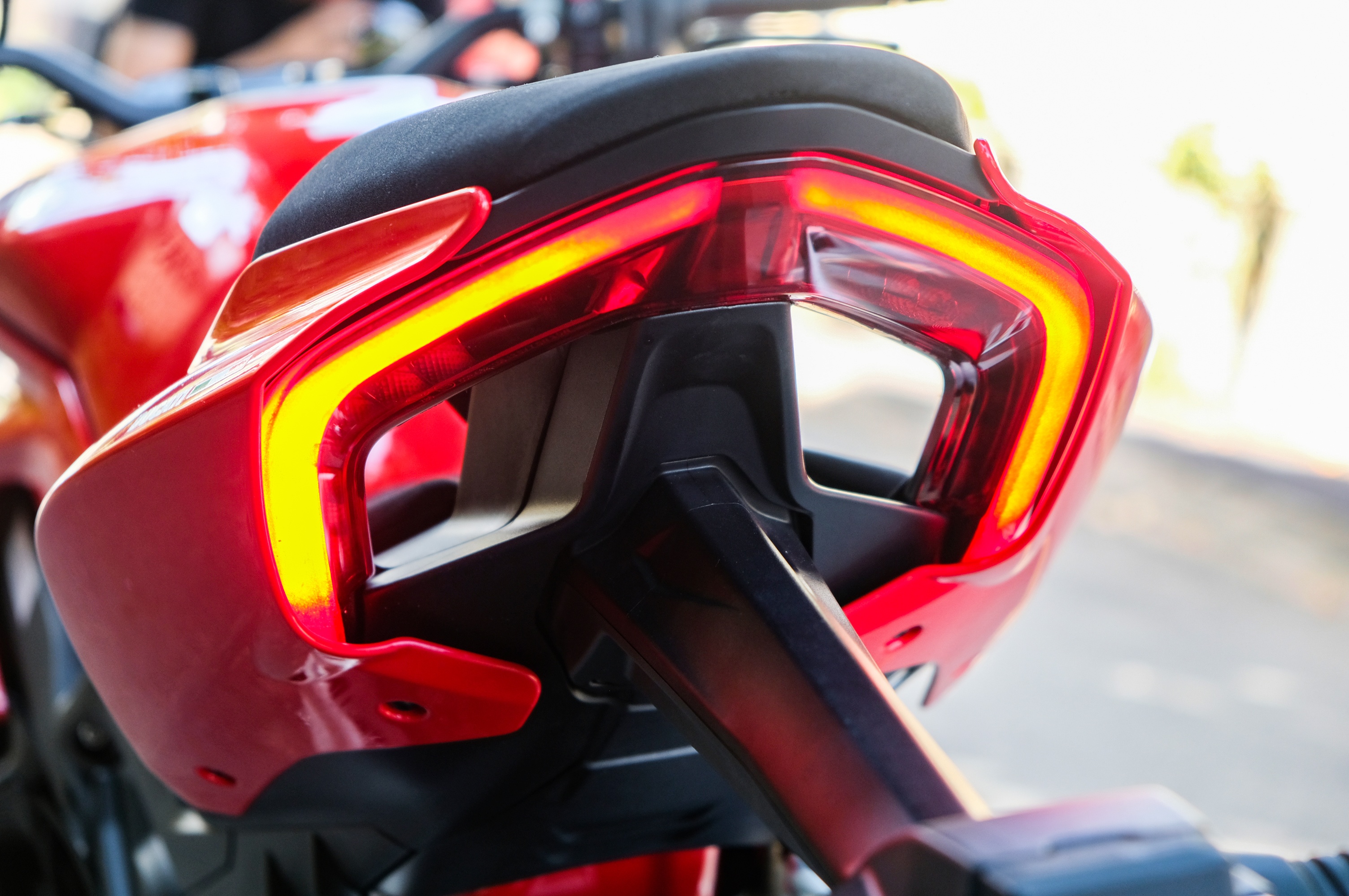 Chi tiet Ducati Streetfighter V4 dau tien Viet Nam anh 6