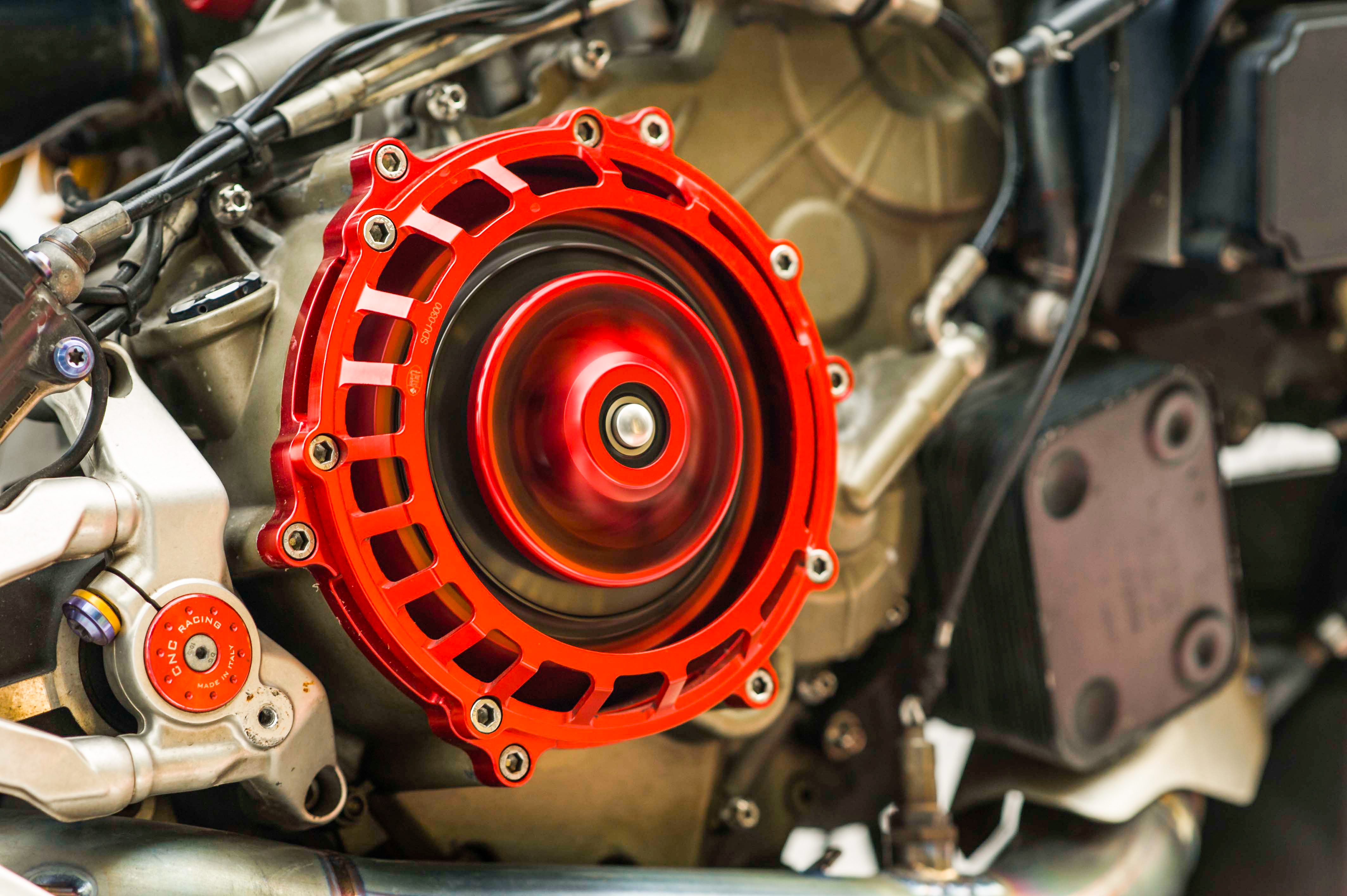 Ducati 1199 Panigale S do cafe racer anh 10