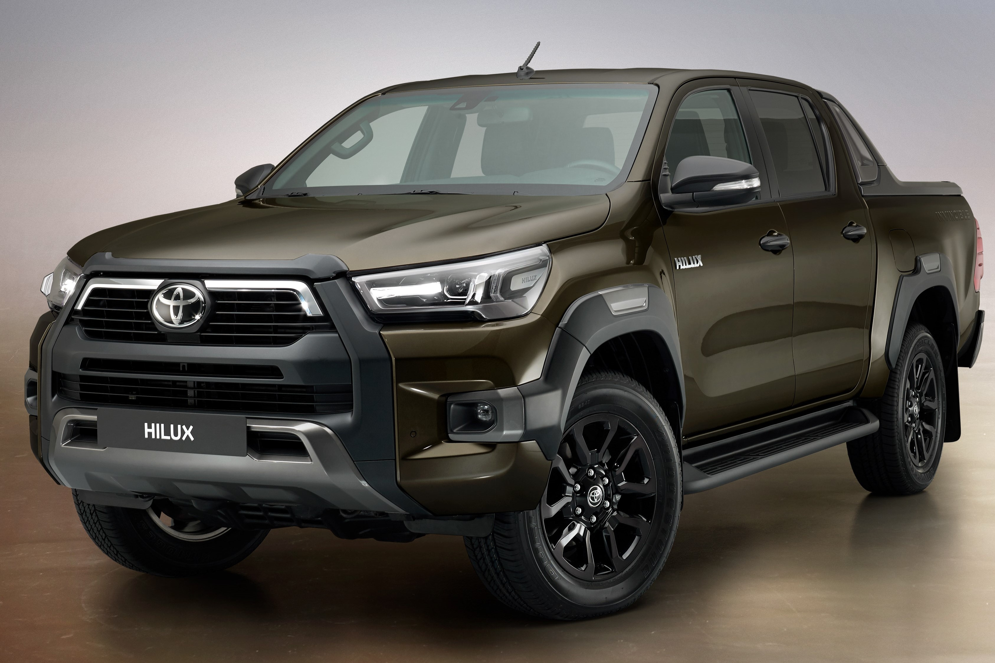 Toyota Hilux 2020 sap ra mat Malaysia, co the ve VN vao cuoi nam hinh anh