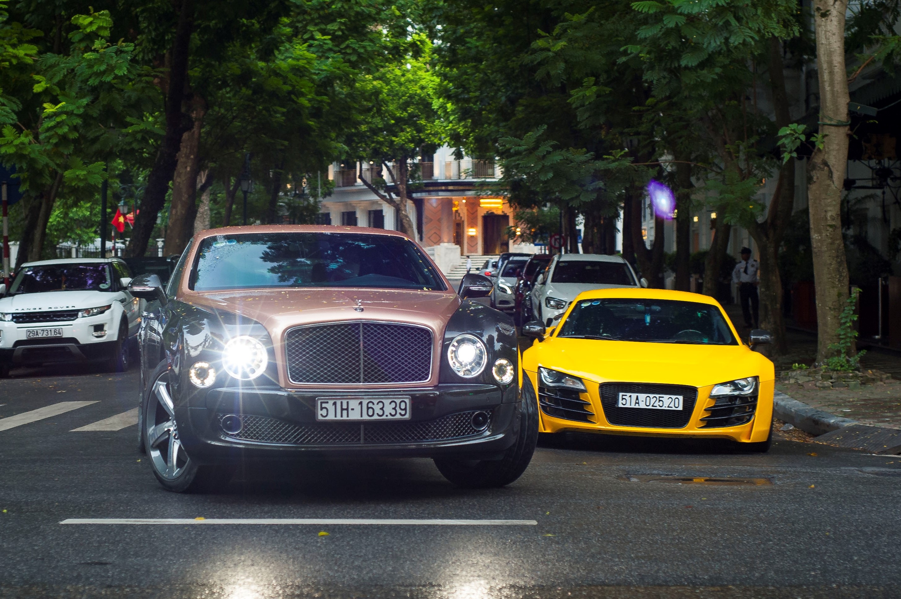 dan sieu xe bien so TP.HCM tai Ha Noi anh 8