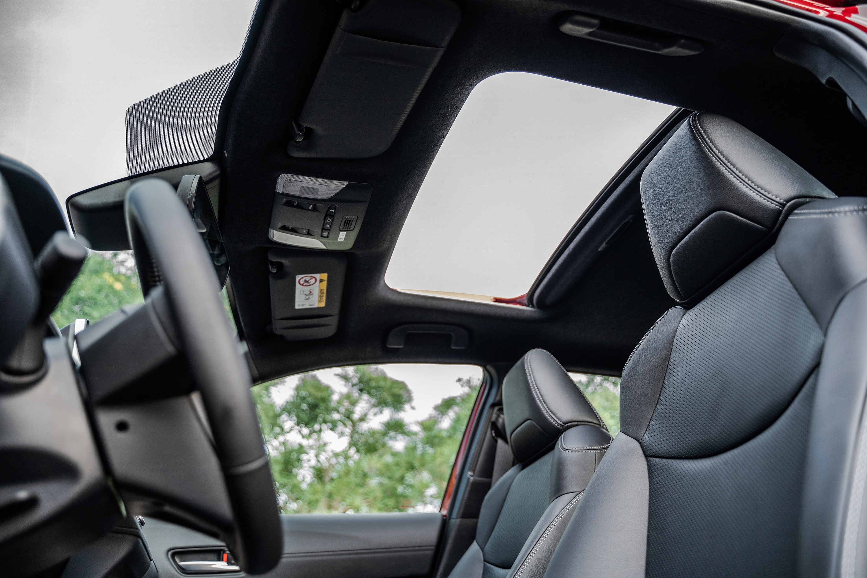 Chi tiet Toyota Corolla Cross 1.8V anh 8