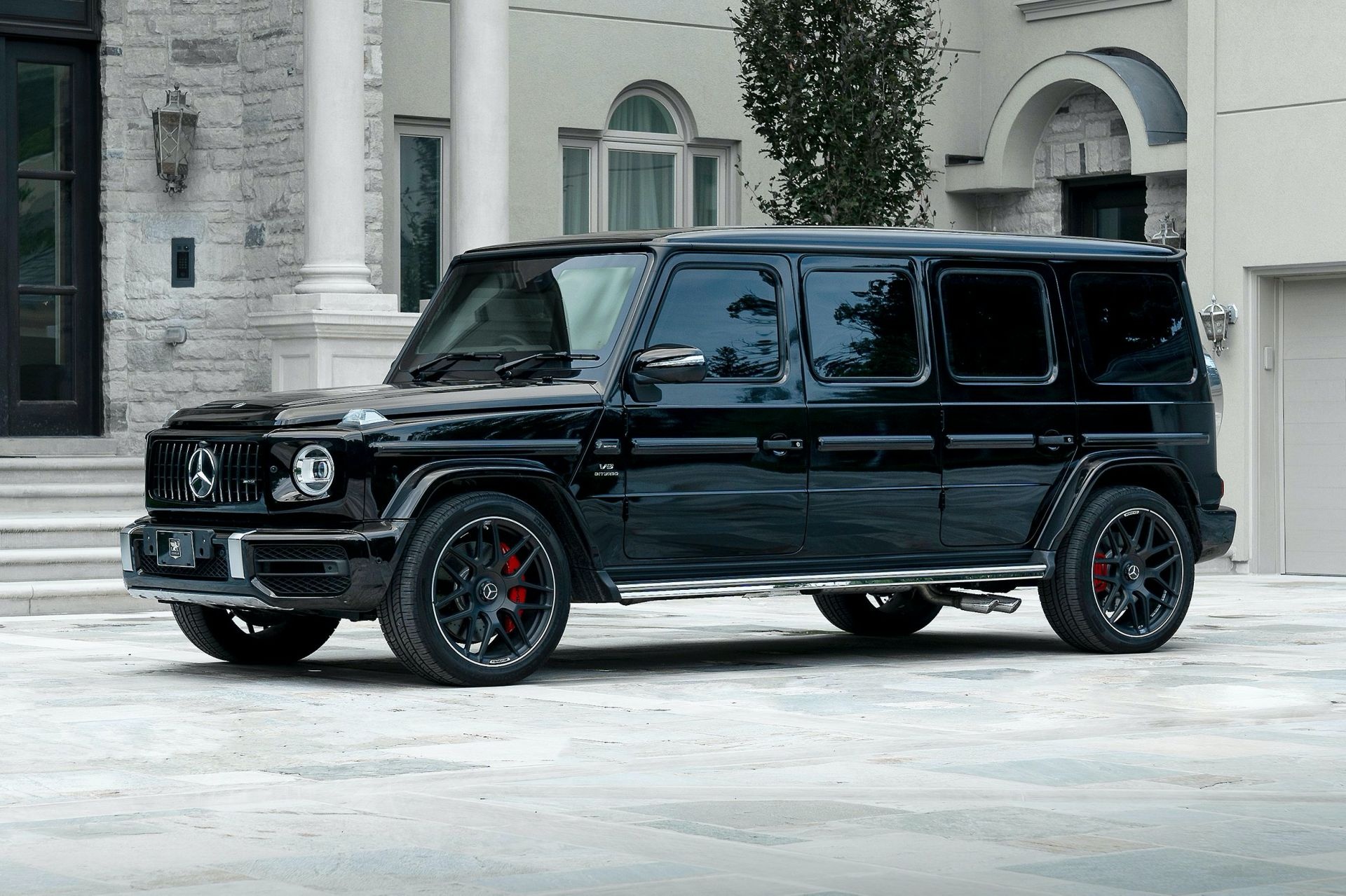 Mercedes-AMG G 63 VIP Limo ra mat anh 11