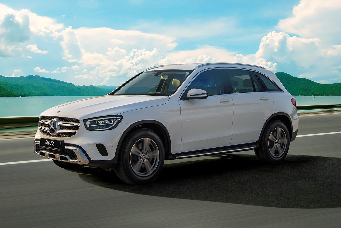 Những mẫu xe Mercedes-Benz giá thấp nhất từng phân khúc tại Việt Nam ảnh 6 Nhung mau xe Mercedes-Benz gia thap nhat tung phan khuc tai Viet Nam anh 6