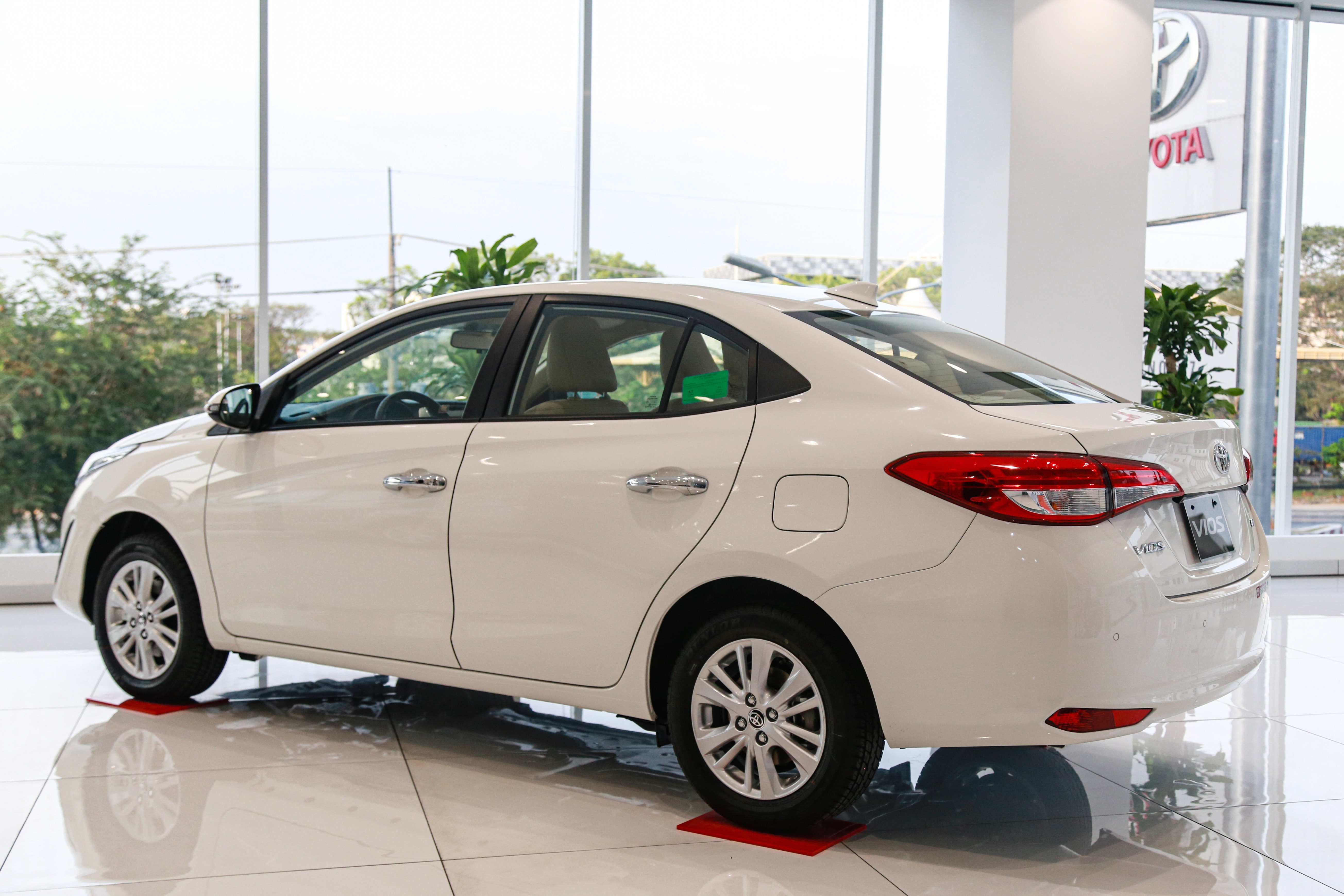 mẫu xe đô thị dưới 500 triệu tại Việt Nam ảnh 30 mau xe do thi duoi 500 trieu tai Viet Nam anh 30