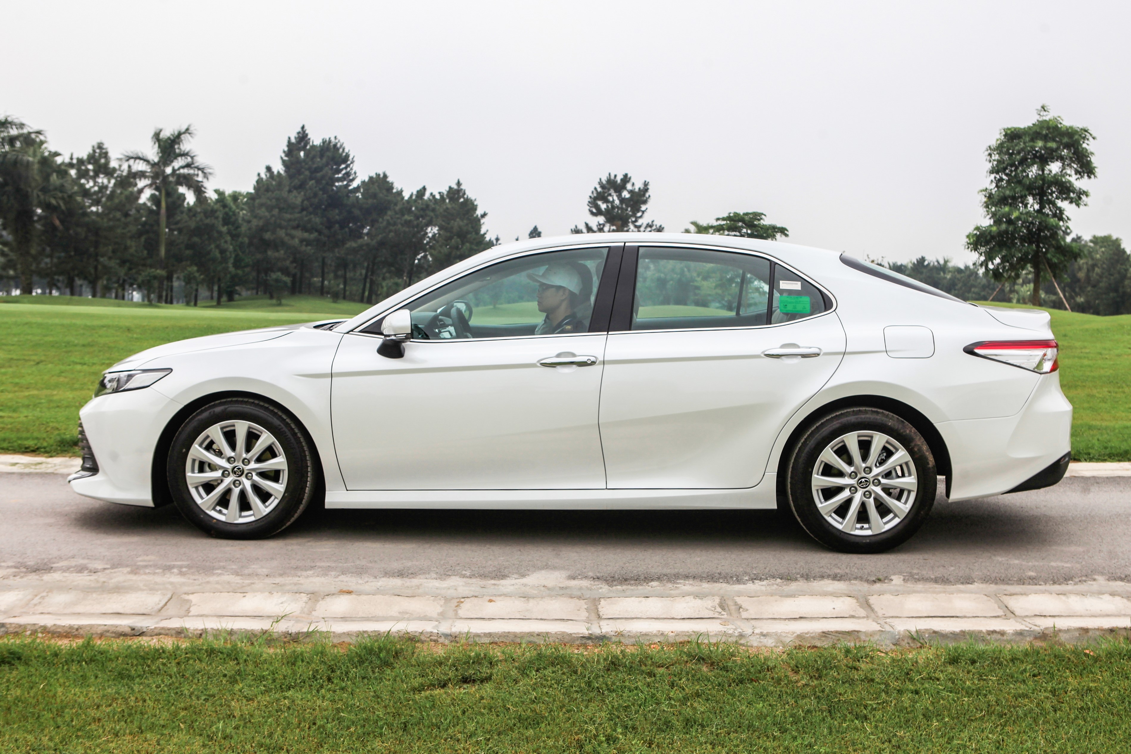 Mazda6 2.0L Premium có đáng mua hơn Toyota Camry 2.0G? ảnh 3 Mazda6 2.0L Premium co dang mua hon Toyota Camry 2.0G? anh 3
