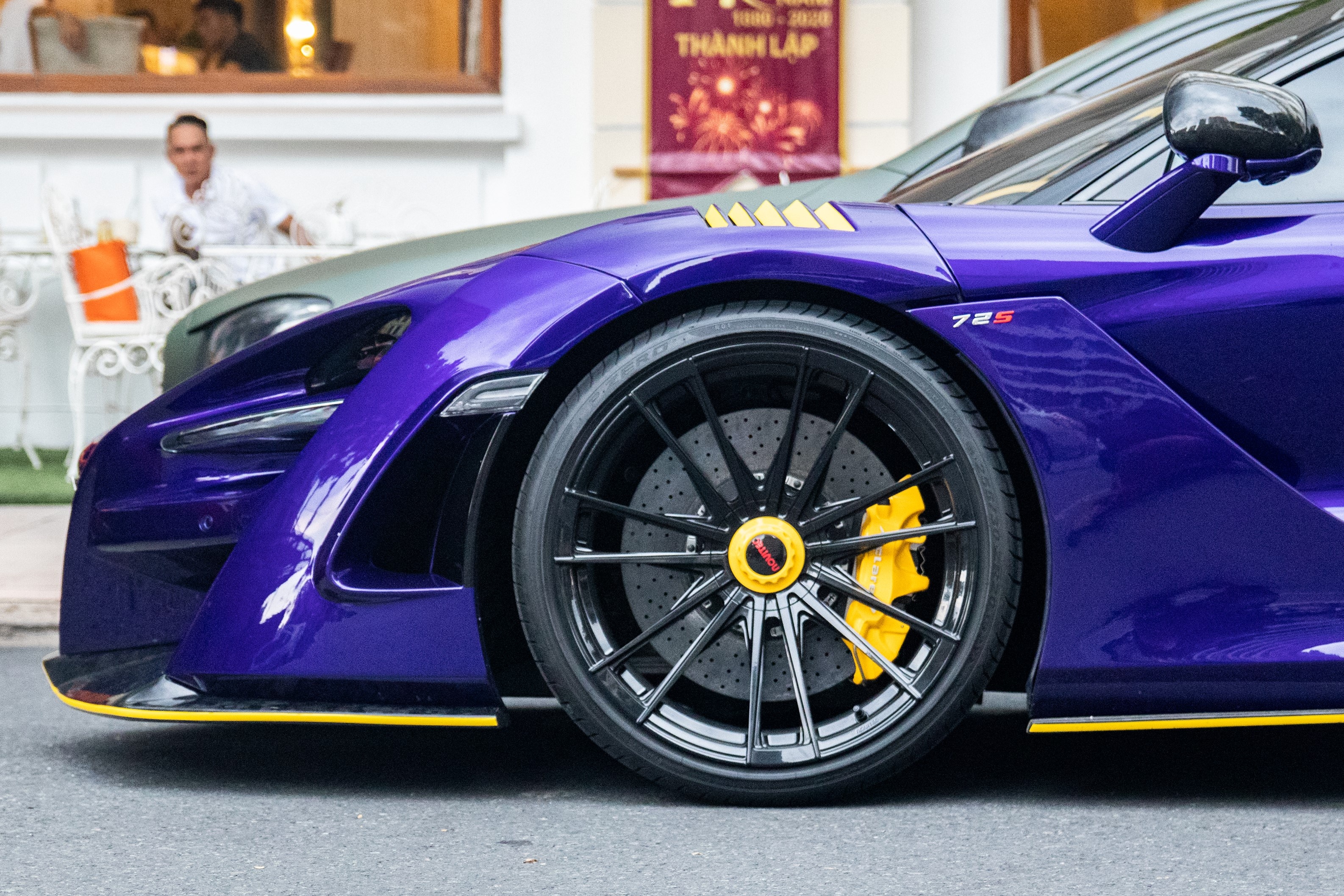 McLaren 720S voi goi do gioi han anh 7