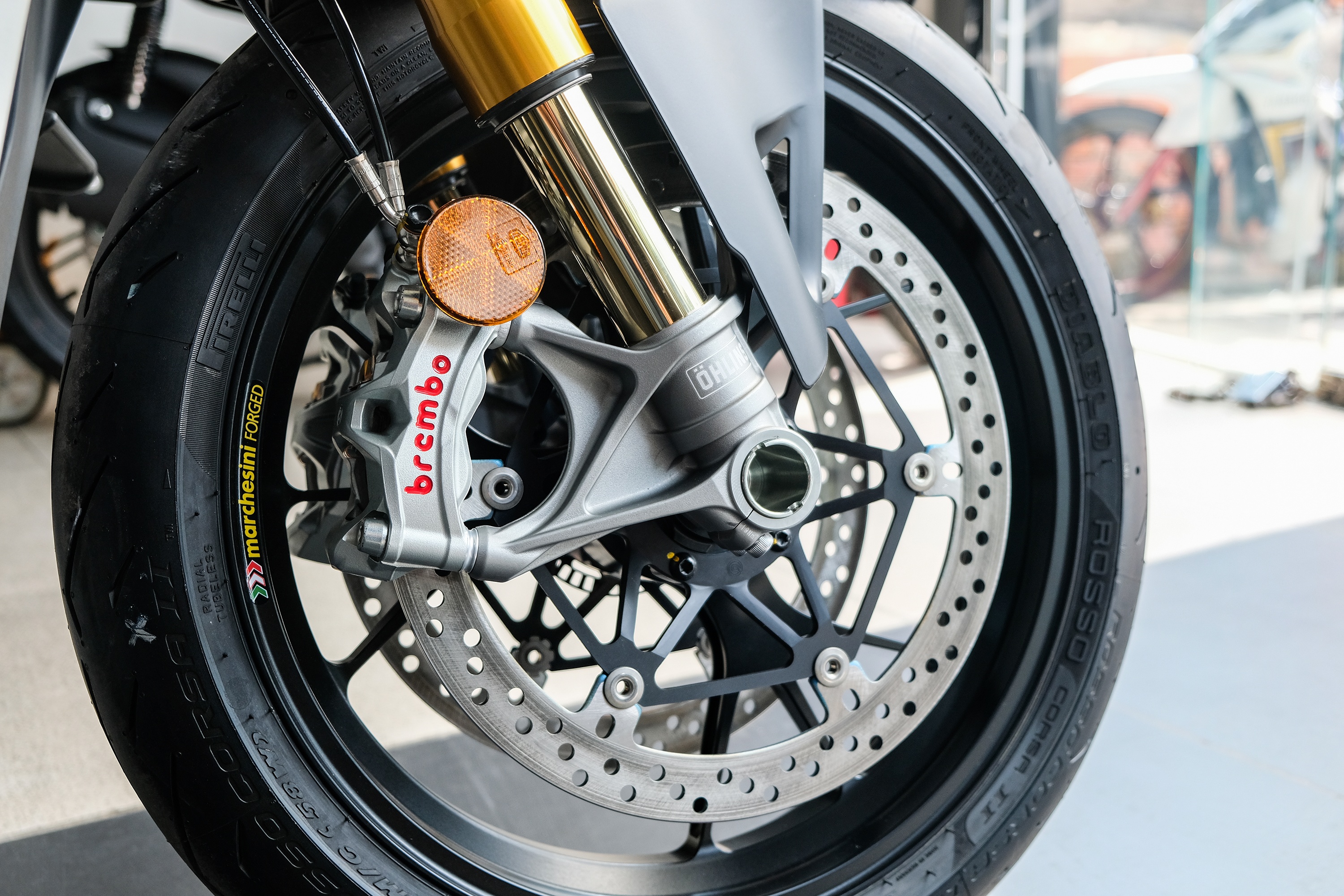 Ducati Streetfighter V4 S ve Viet Nam anh 9